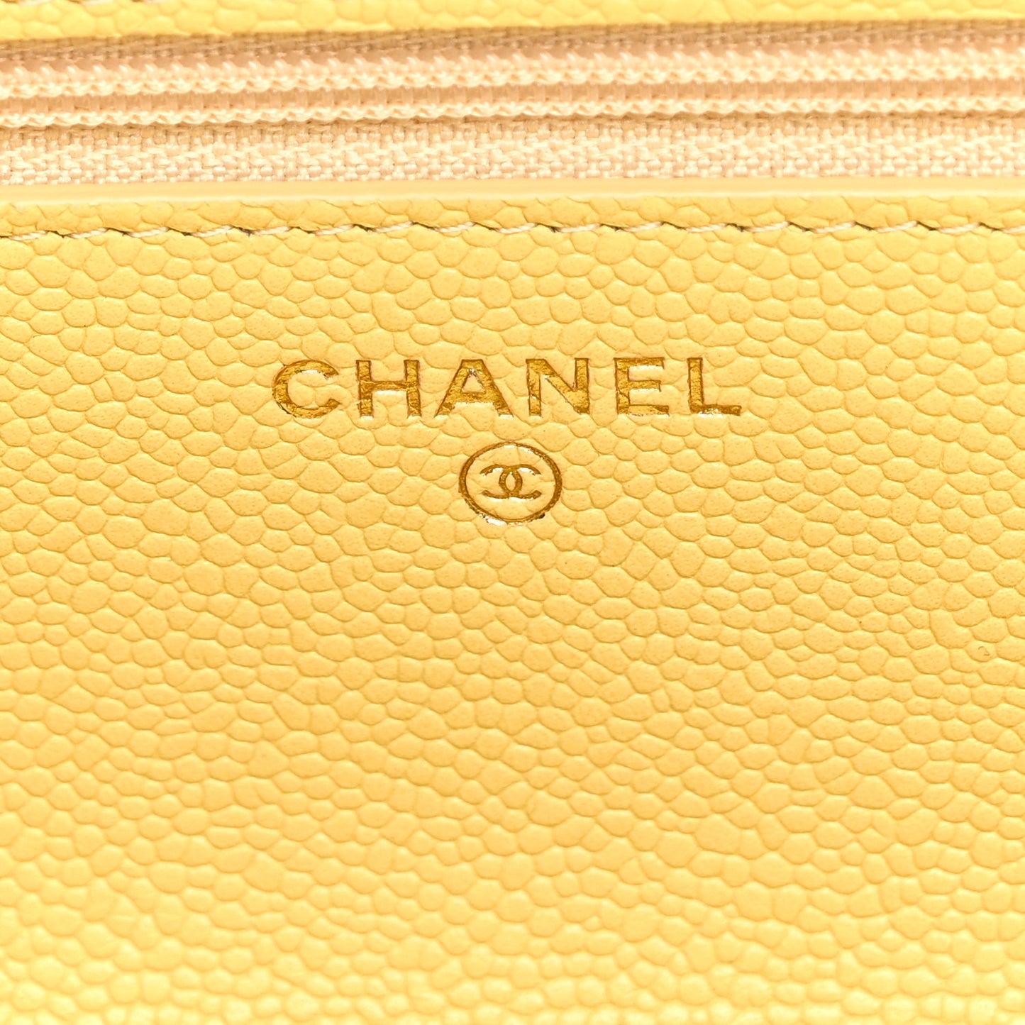 Caviar Quilted Tiny CC Wallet On Chain WOC Yellow
