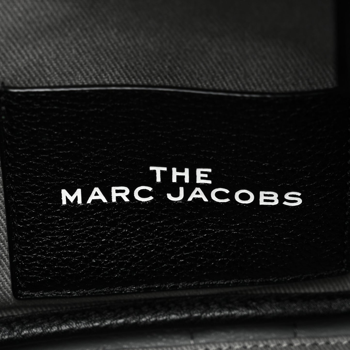Grained Calfskin Medium The Tote Bag Black