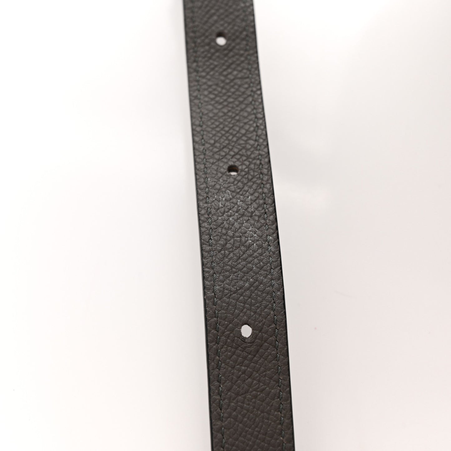 Grained Calfskin Medium Trotteur Grey