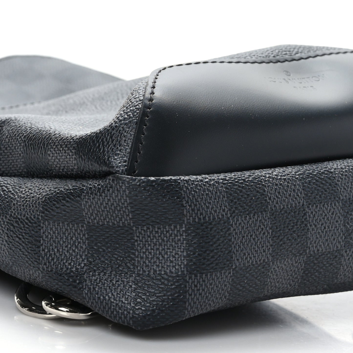 Damier Graphite Avenue Sling Bag