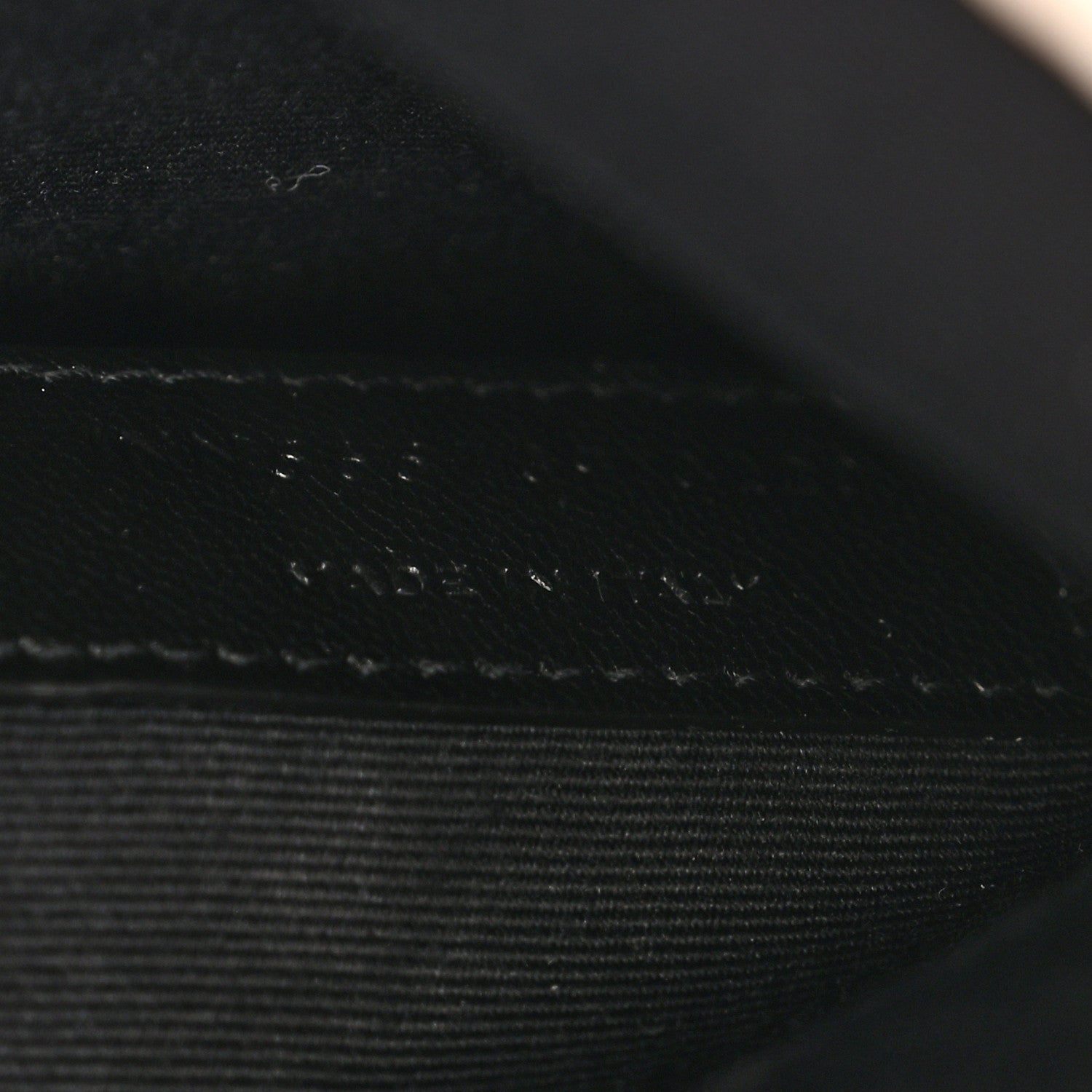 Saint Laurent Smooth Shiny Calfskin Uptown Pouch Crema Soft 7 of 8