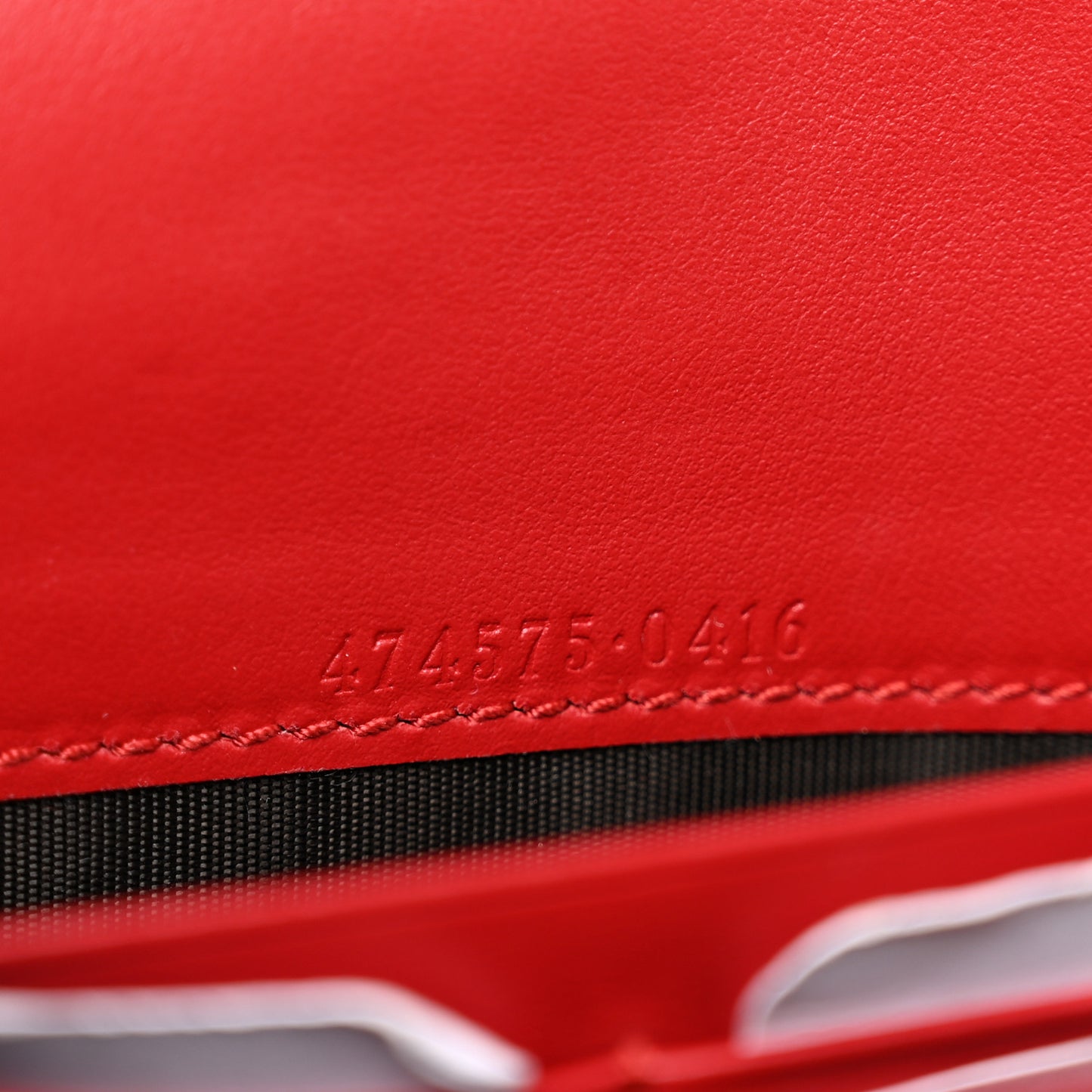 Calfskin Matelasse GG Marmont Chain Wallet Hibiscus Red