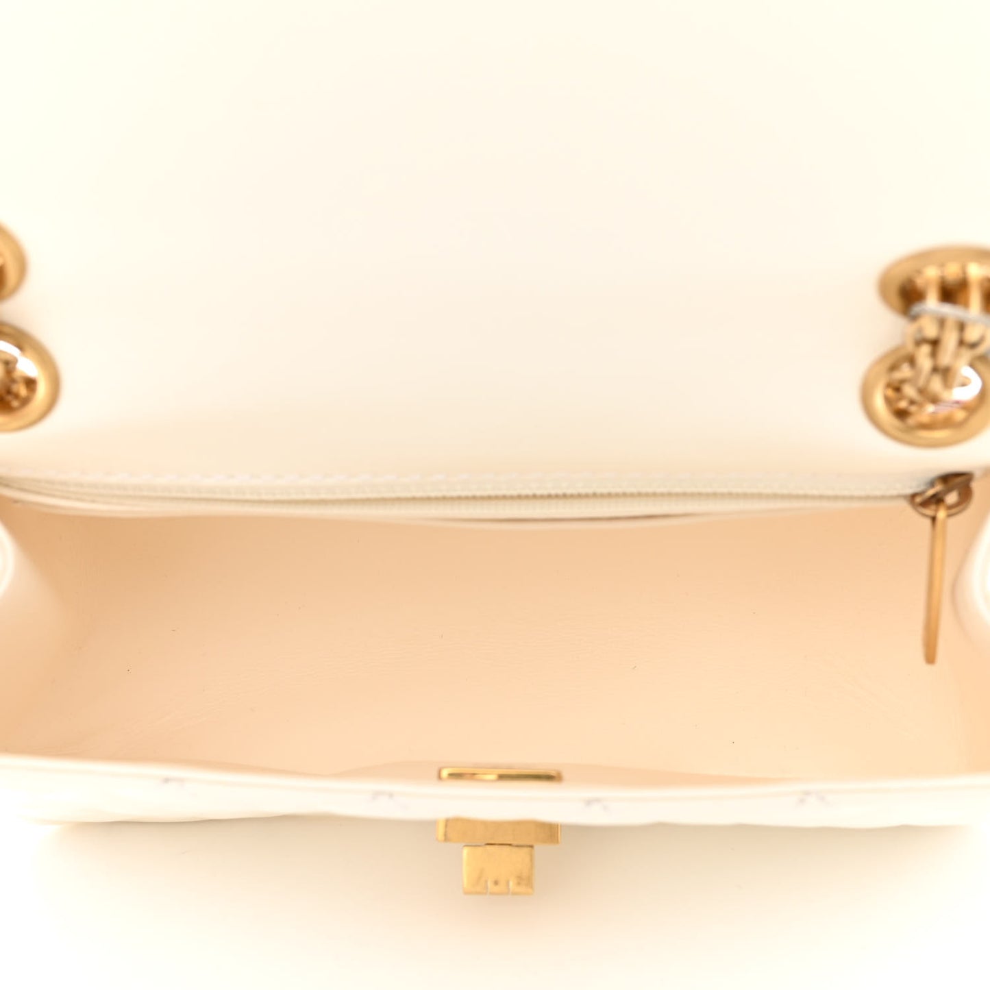 Aged Calfskin Quilted 2.55 Reissue Mini Flap White