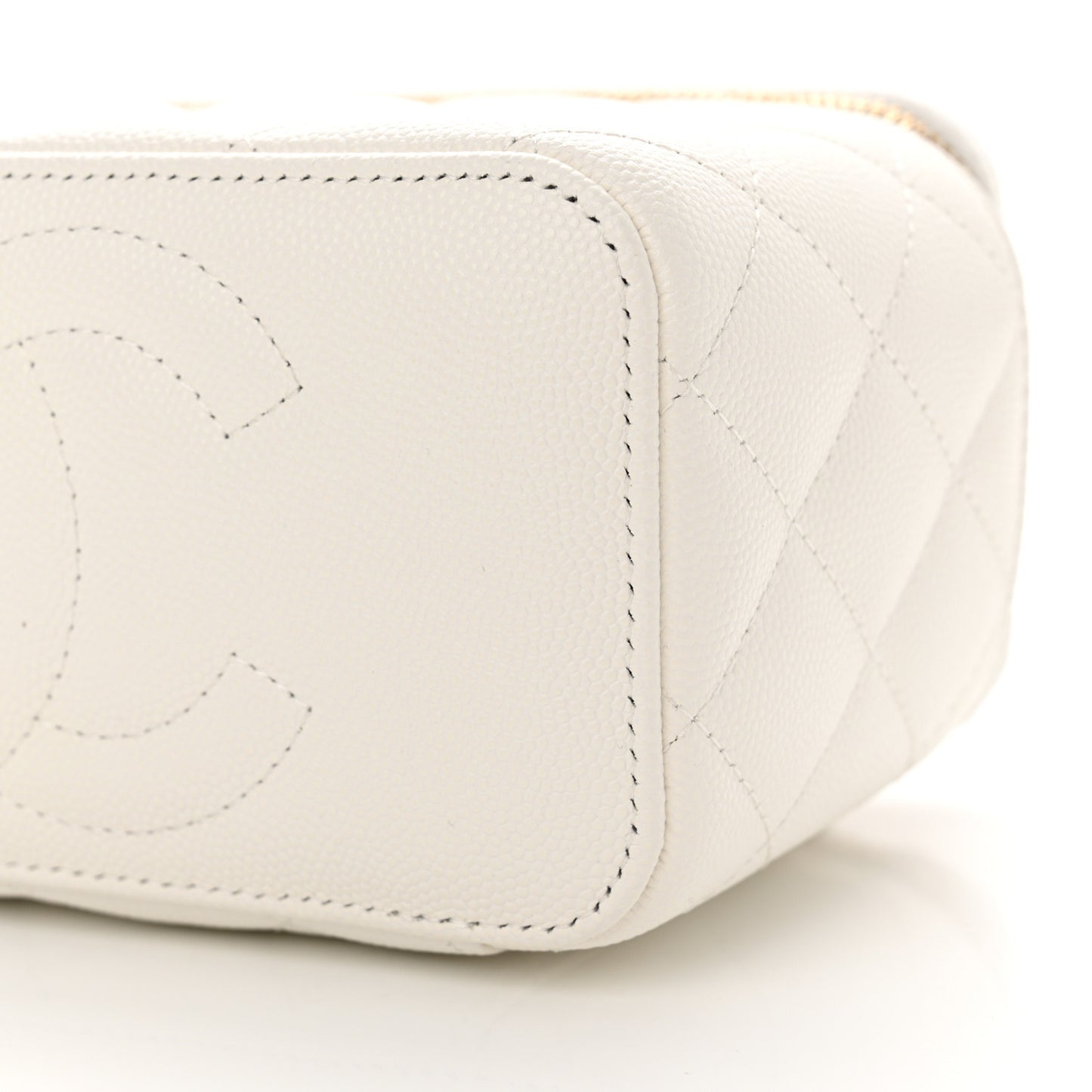 Caviar Quilted Small Vanity Case With Chain White