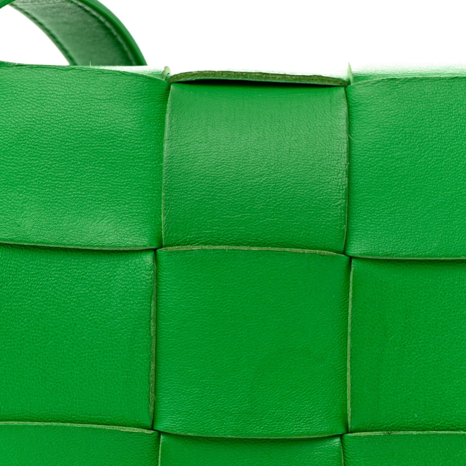 Bottega Veneta Lambskin Maxi Intrecciato Cassette Crossbody Bag Grass 8 of 13