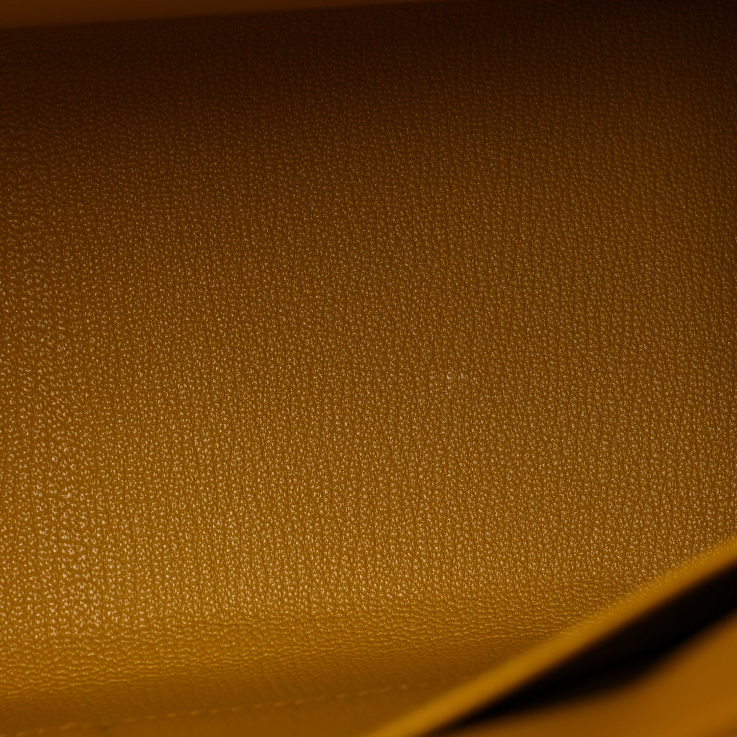 Epsom Kelly Sellier 28 Jaune Ambre