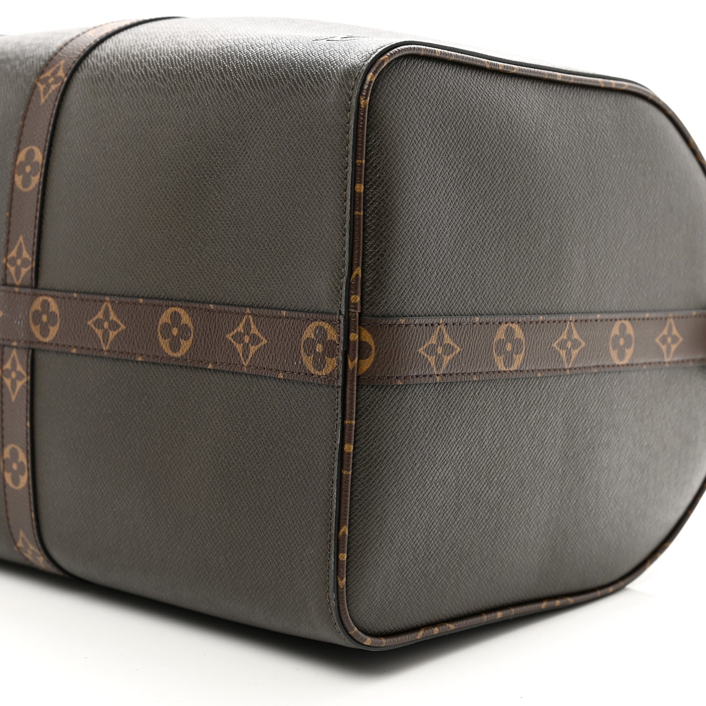 Taiga Monogram Keepall Bandouliere 50 Khaki