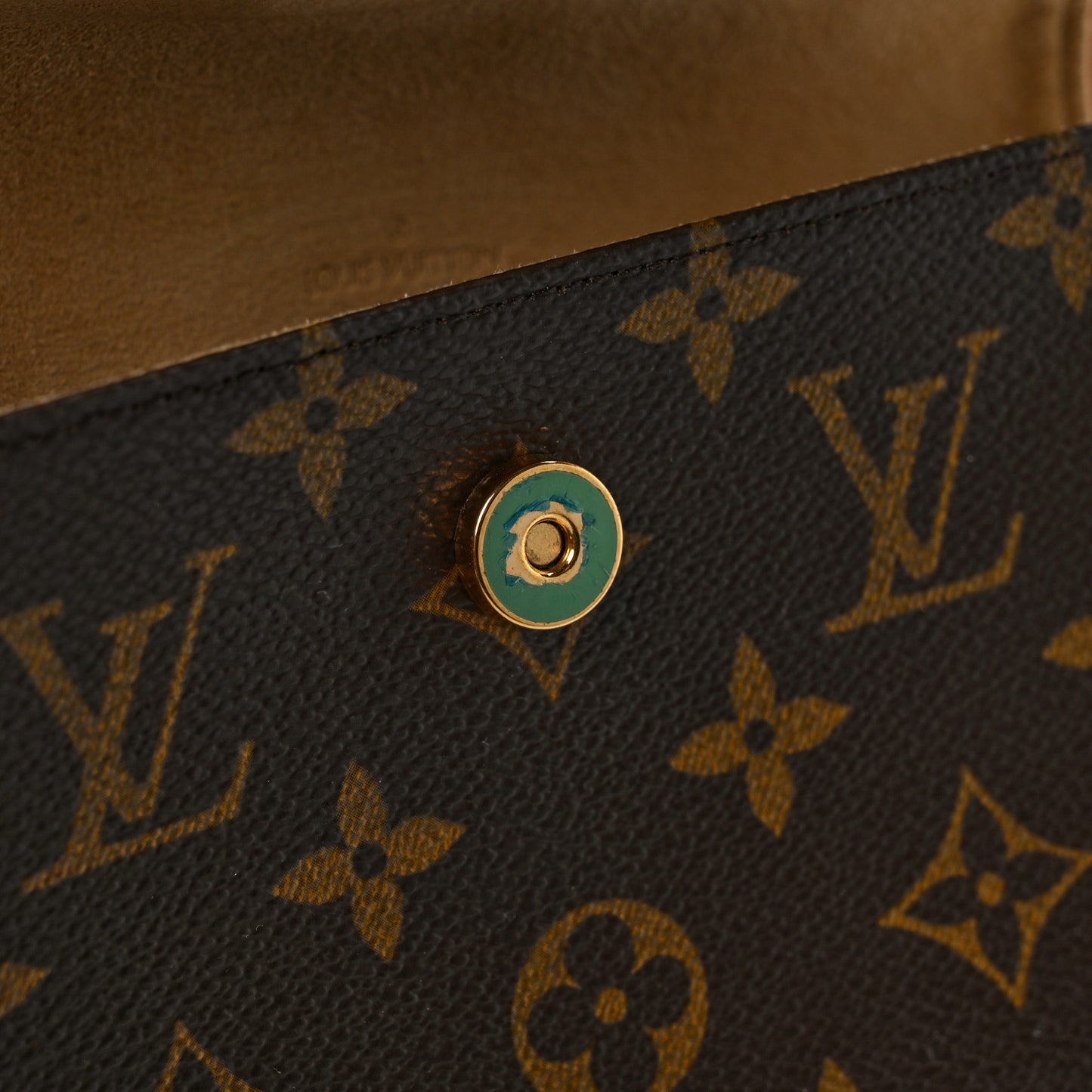 Monogram Pochette Florentine M