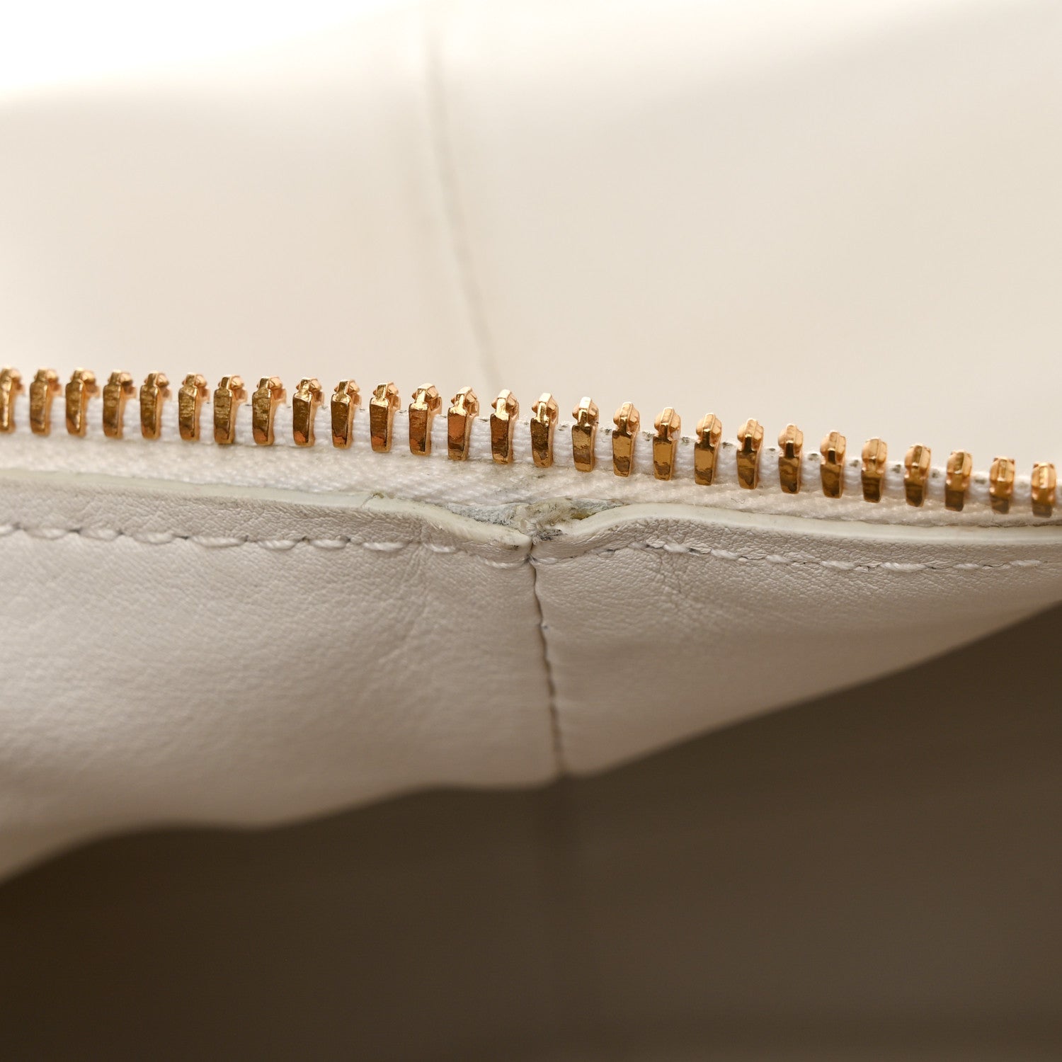 Bottega Veneta Calfskin Teen Double Knot Hobo White 10 of 11