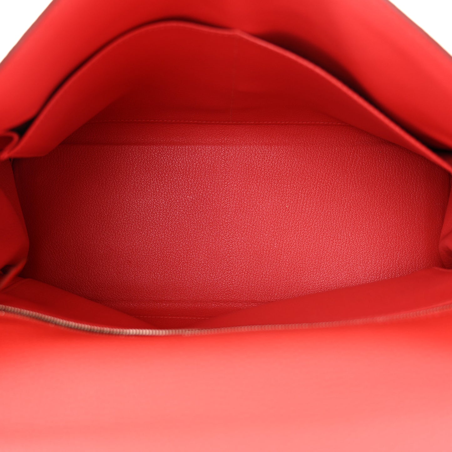 Togo Kelly Retourne 35 Rouge Pivoine