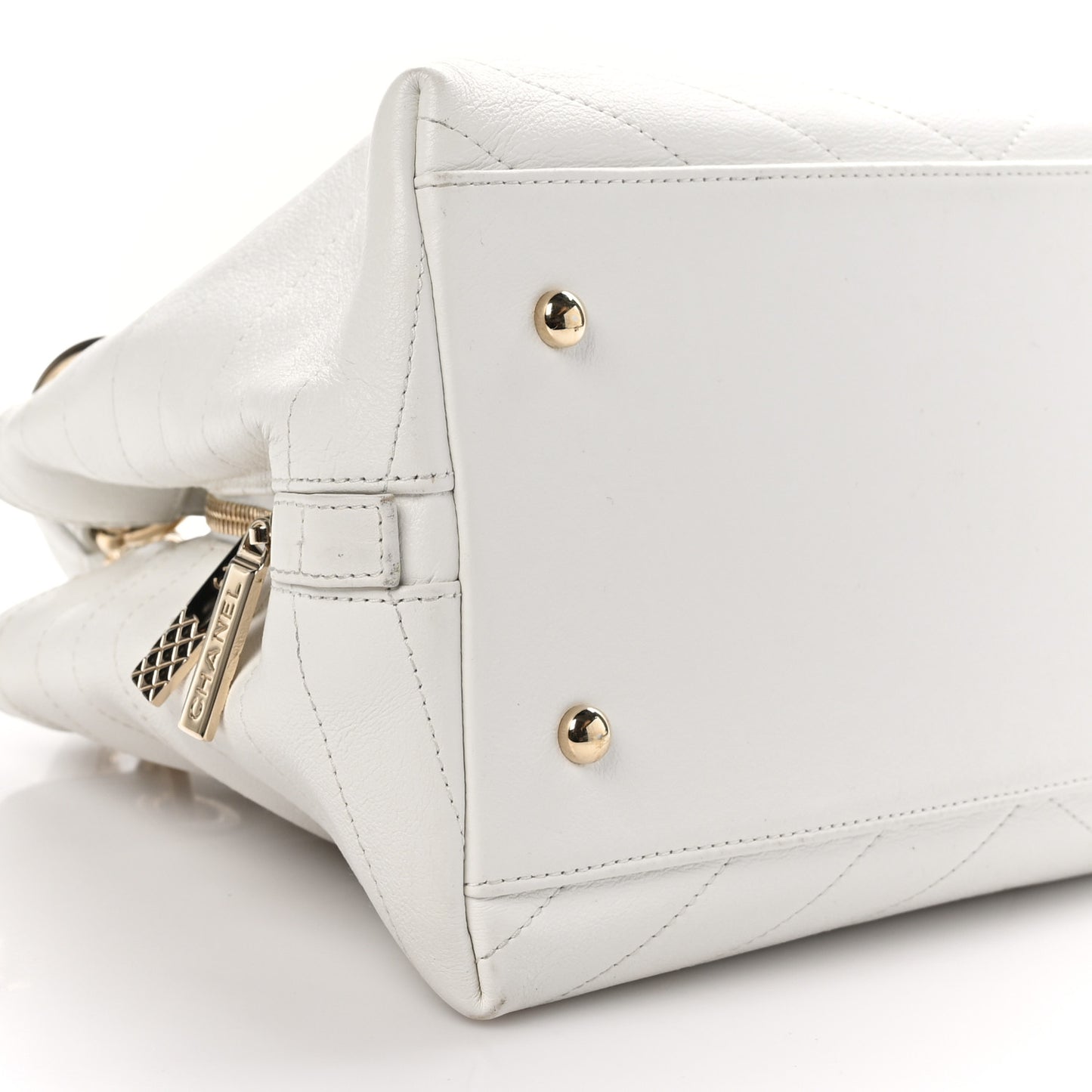 Calfskin Stitched Large Chevron Chic Shopping Bag White