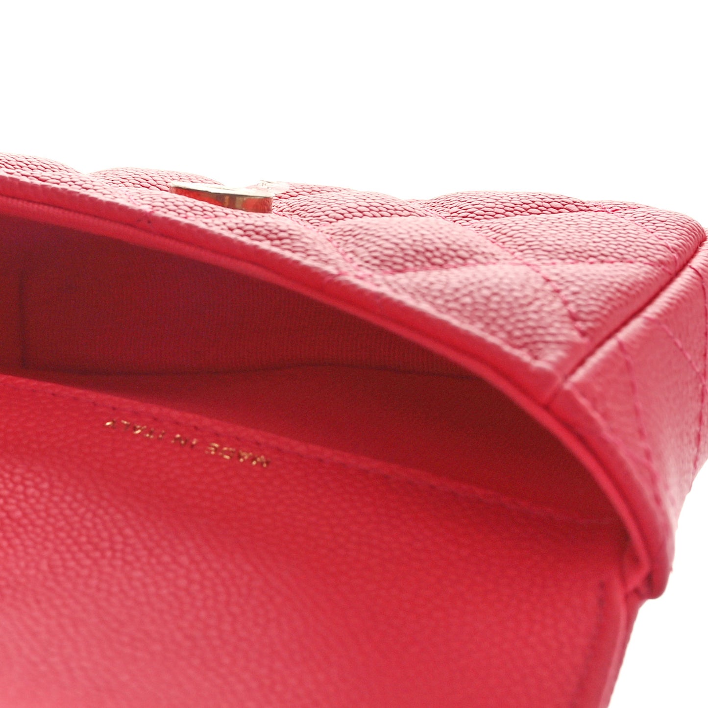Caviar Quilted Sweetheart Clutch With Chain Dark Pink