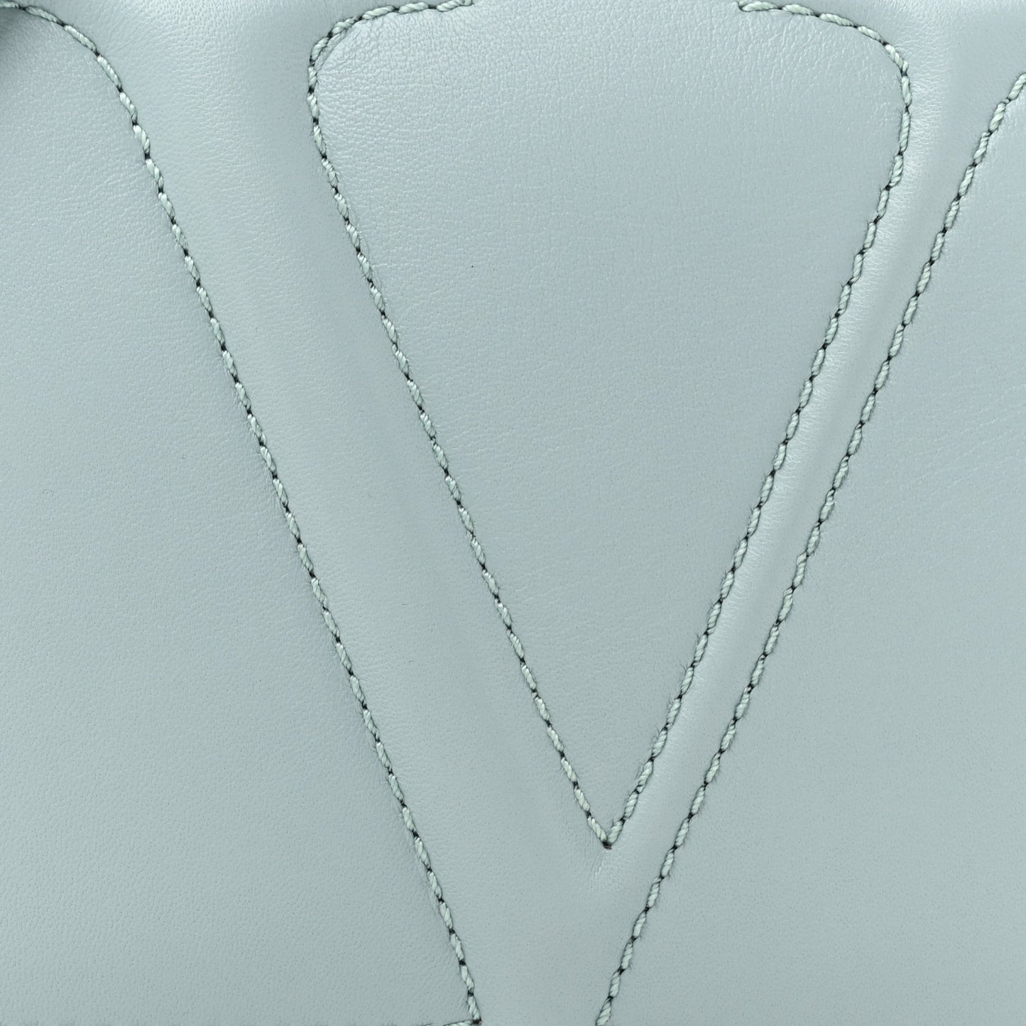 Vitello Small Logo Go Crossbody Bag Blue