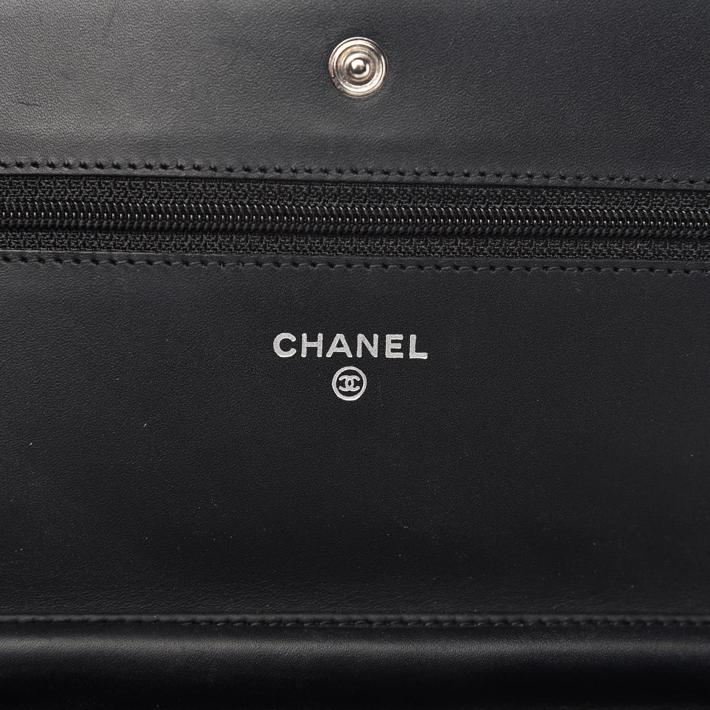 Caviar Timeless CC Wallet On Chain WOC Black