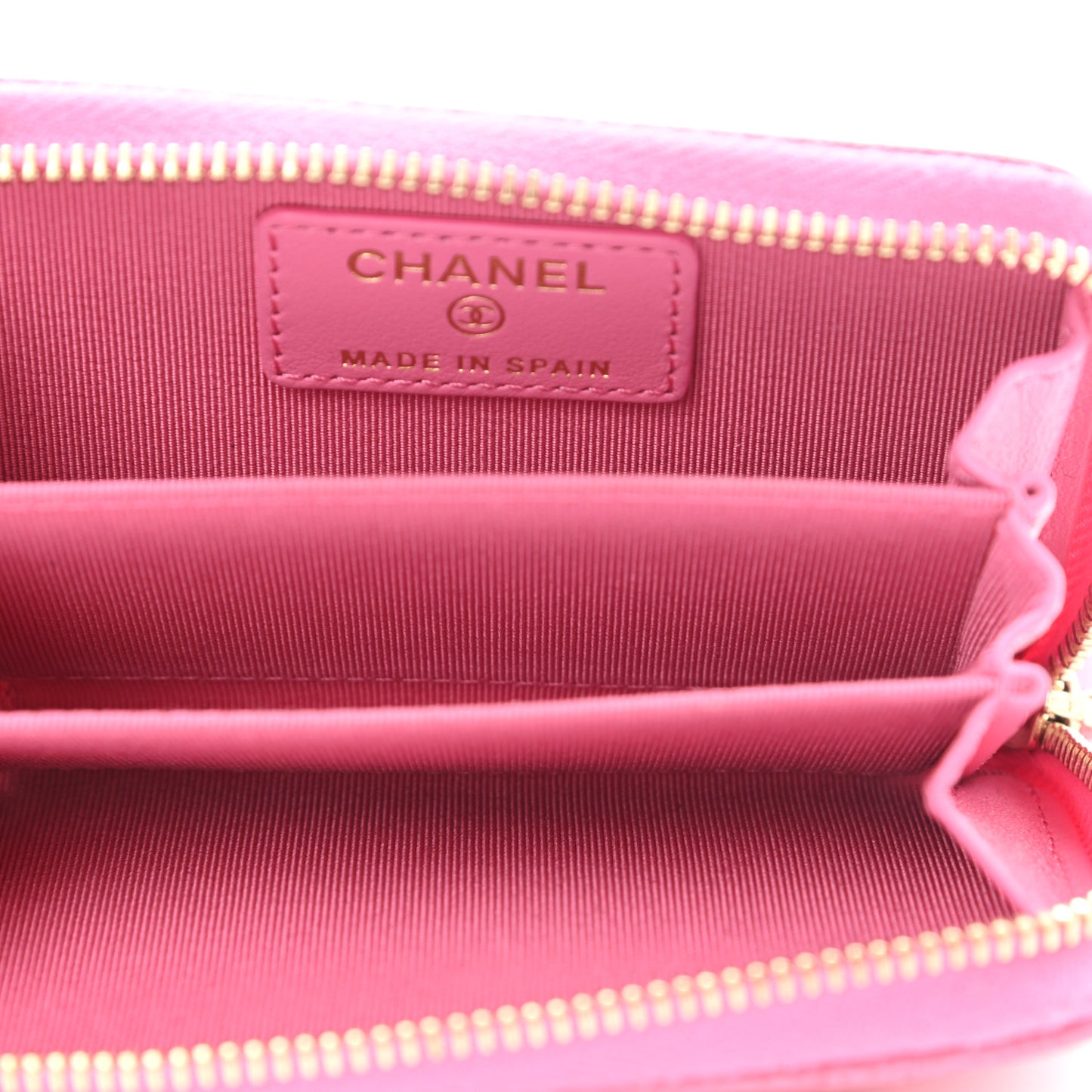 Caviar Quilted Zip Coin Purse Pink