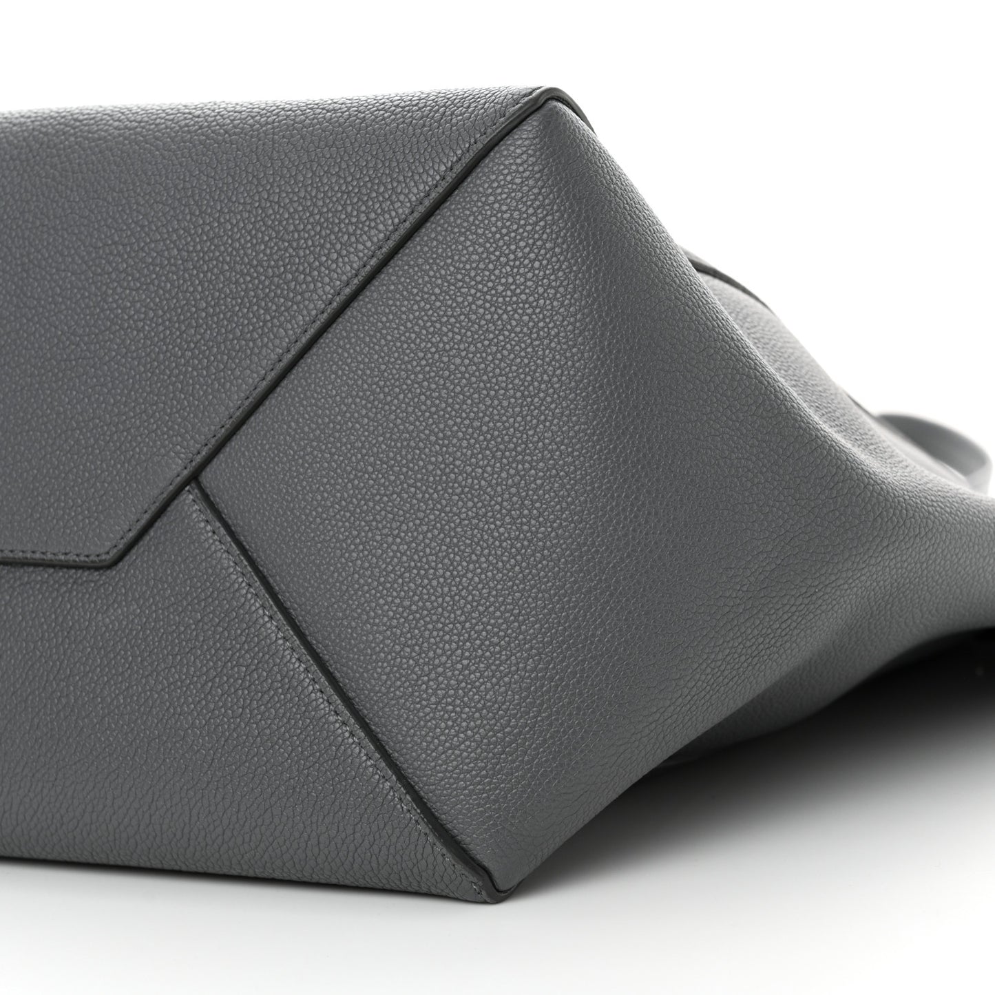 Soft Grained Calfskin Small Belt Cabas Phantom Medium Grey