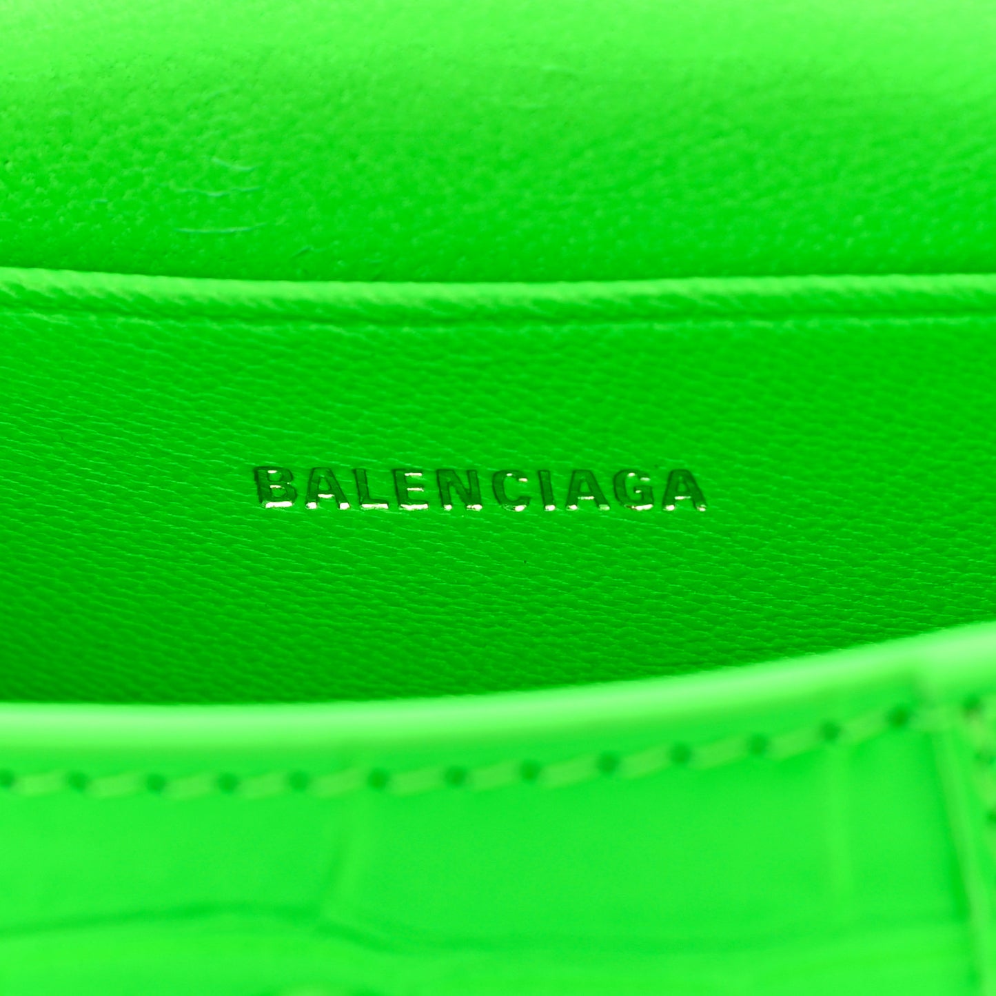Shiny Calfskin Crocodile Embossed Hourglass Top Handle Bag Mini Fluo Green