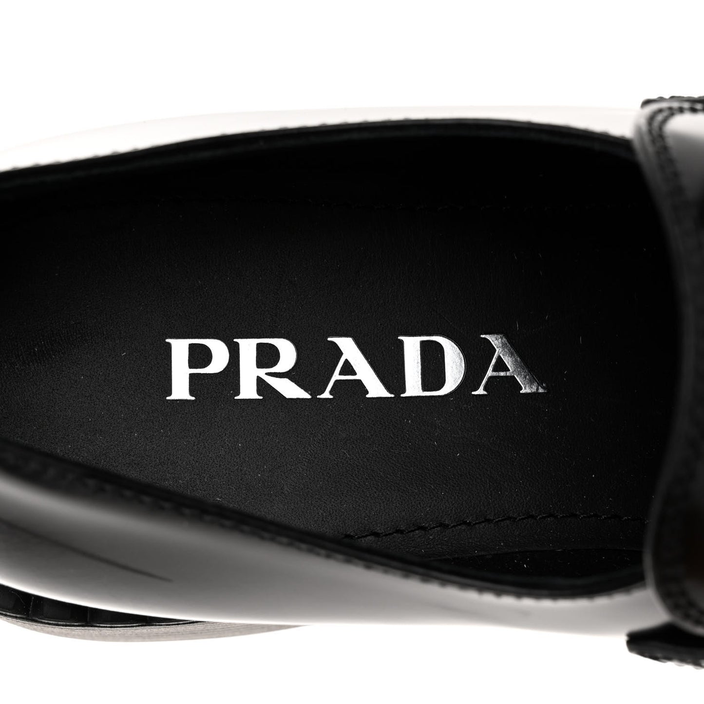 Spazzolato Metal Triangle Logo 50mm Loafers 37.5 Black