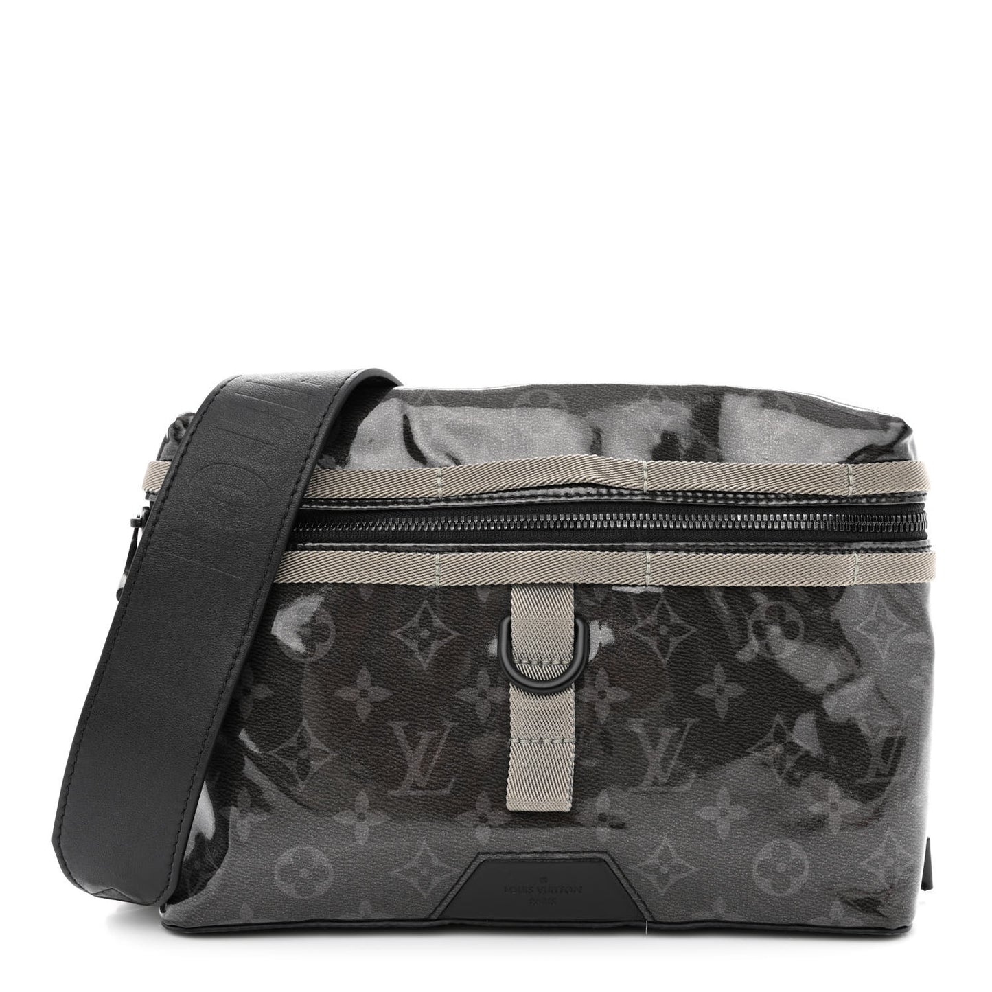 Monogram Eclipse Glaze Messenger PM