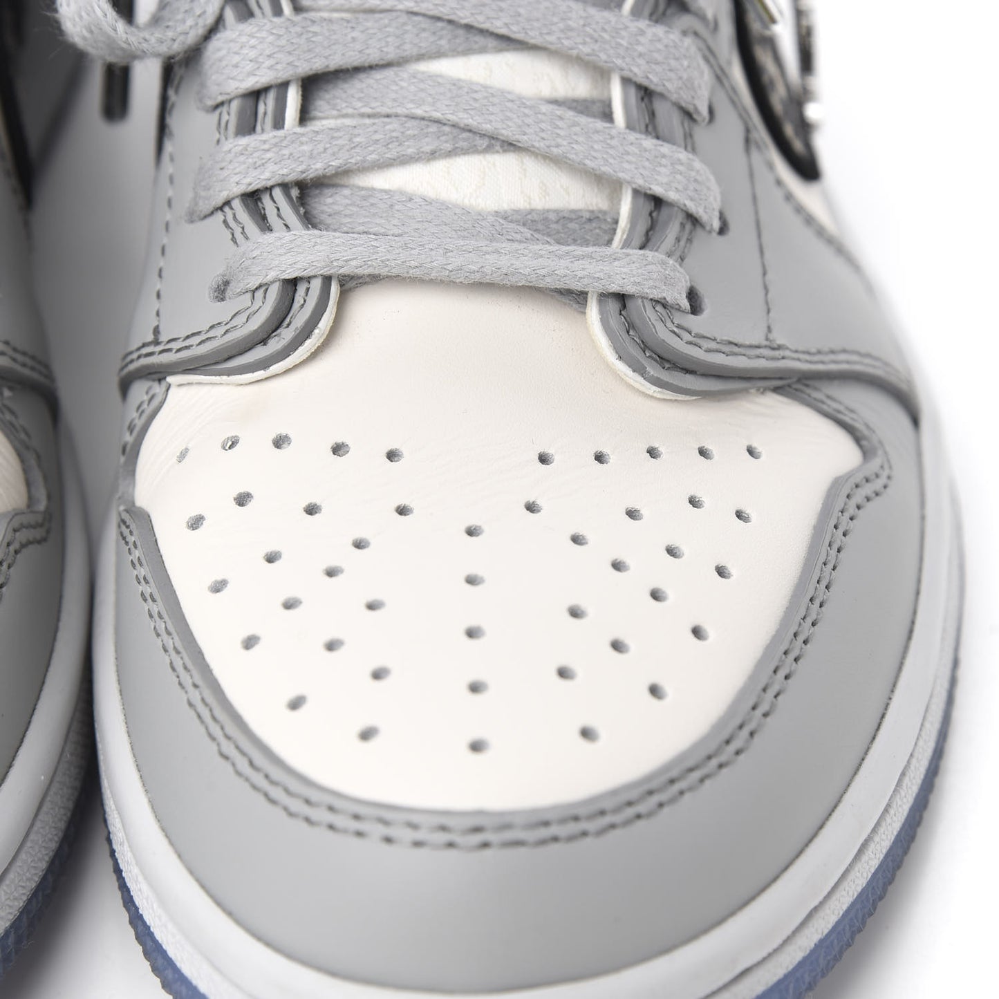 X NIKE AIR JORDAN Calfskin Mens Oblique Low Sneakers 39 Beige White