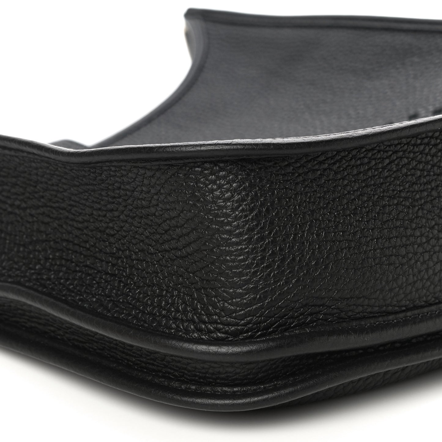 Taurillon Clemence Evelyne III PM Black