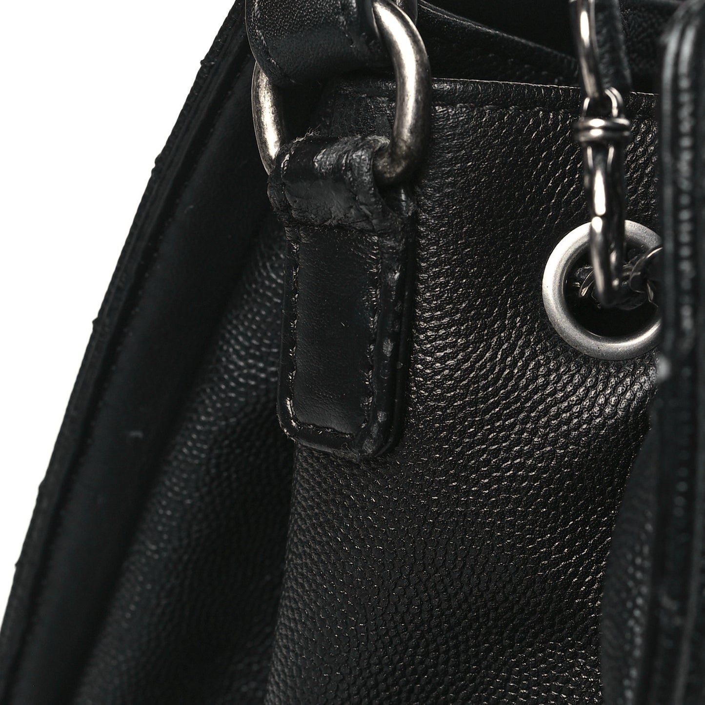 Caviar Quilted Medium CC Bucket Bag Black