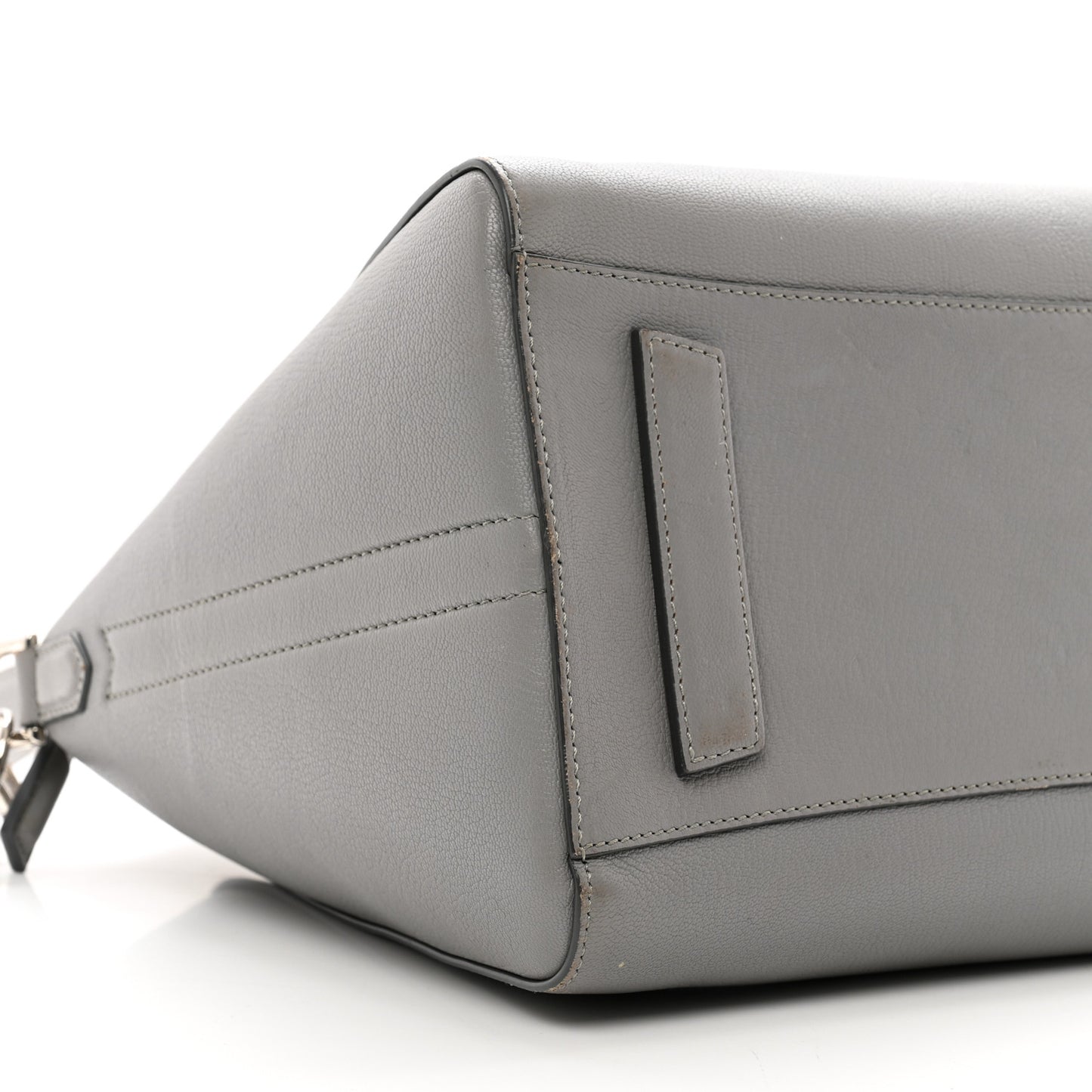 Sugar Goatskin Medium Antigona Pearl Grey
