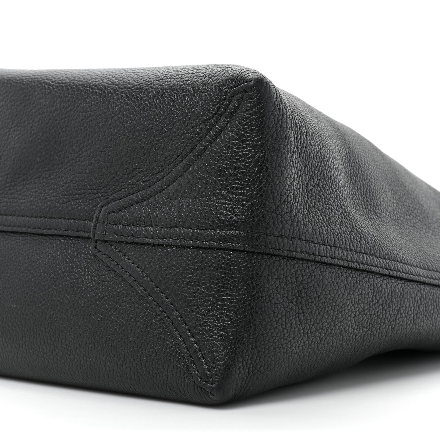 Grained Calfskin Medium Yris Shopper Tote Black
