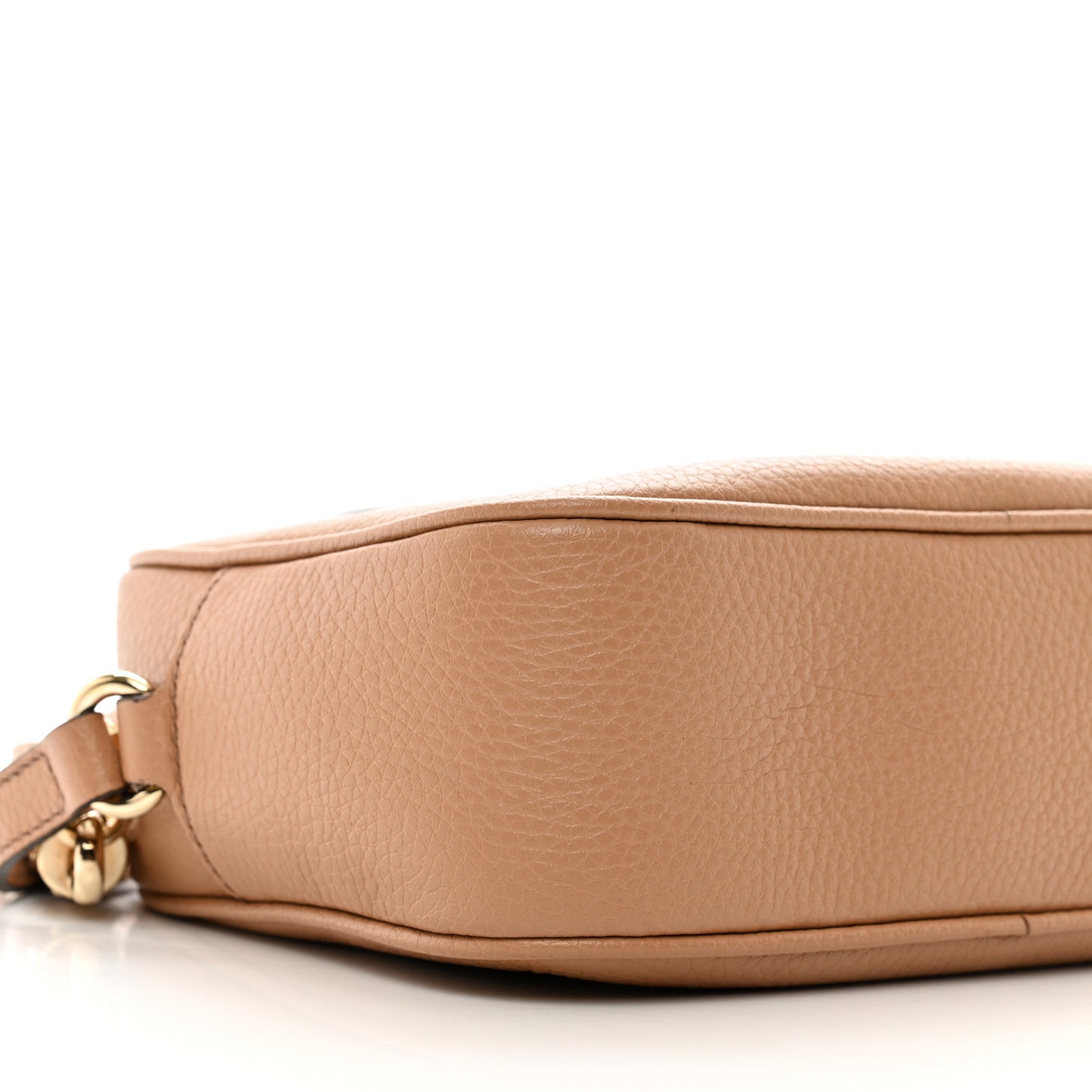 Pebbled Calfskin Small Soho Disco Bag Camelia