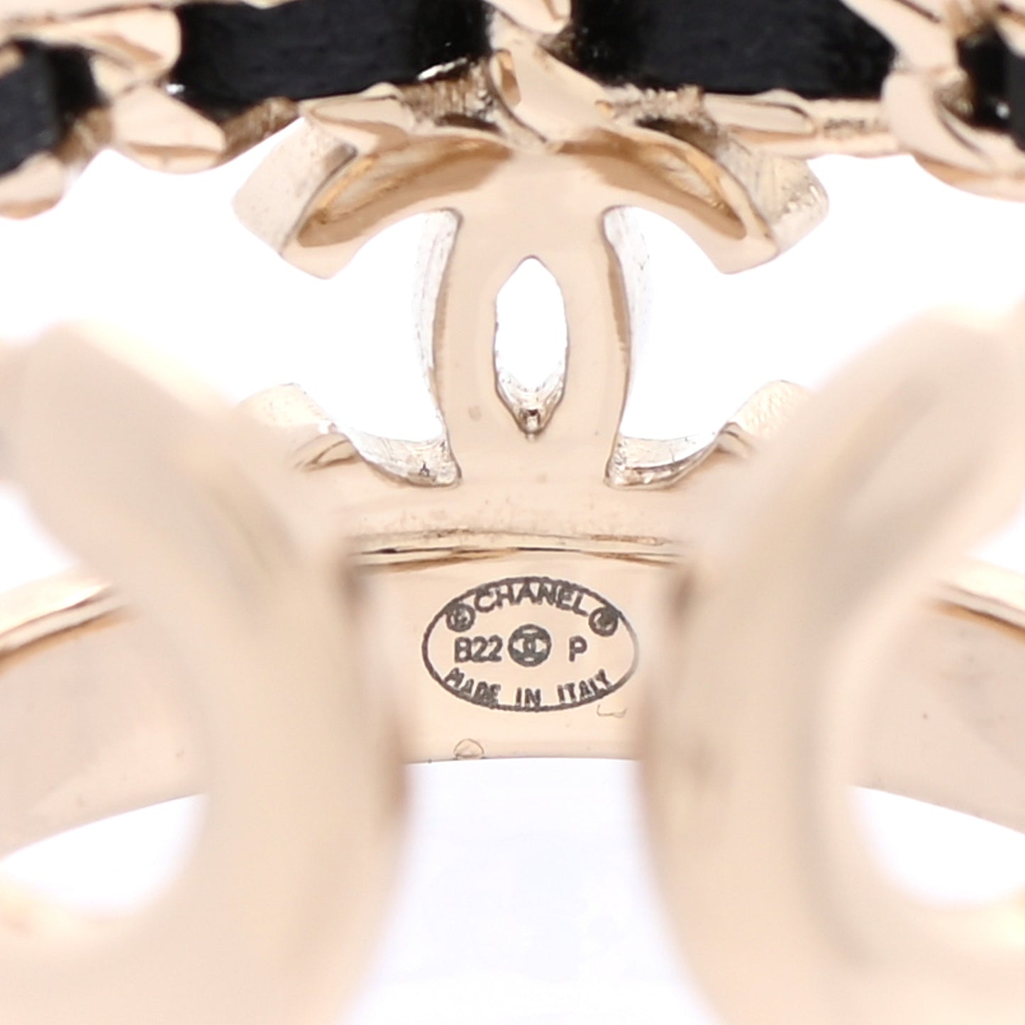 Metal Lambskin CC Ring 52 Gold Black