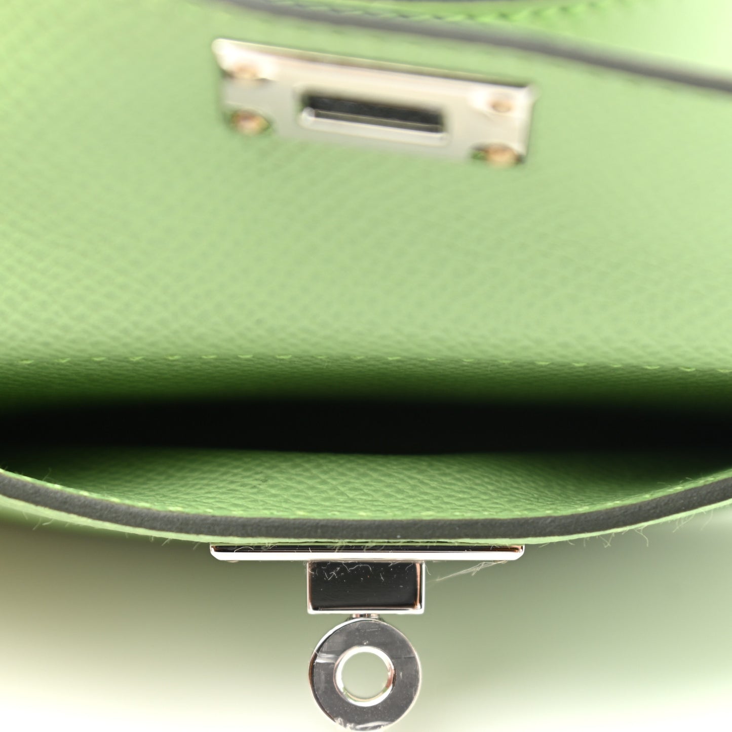 Swift Epsom Pocket Kelly Shoulder Strap Vert Criquet