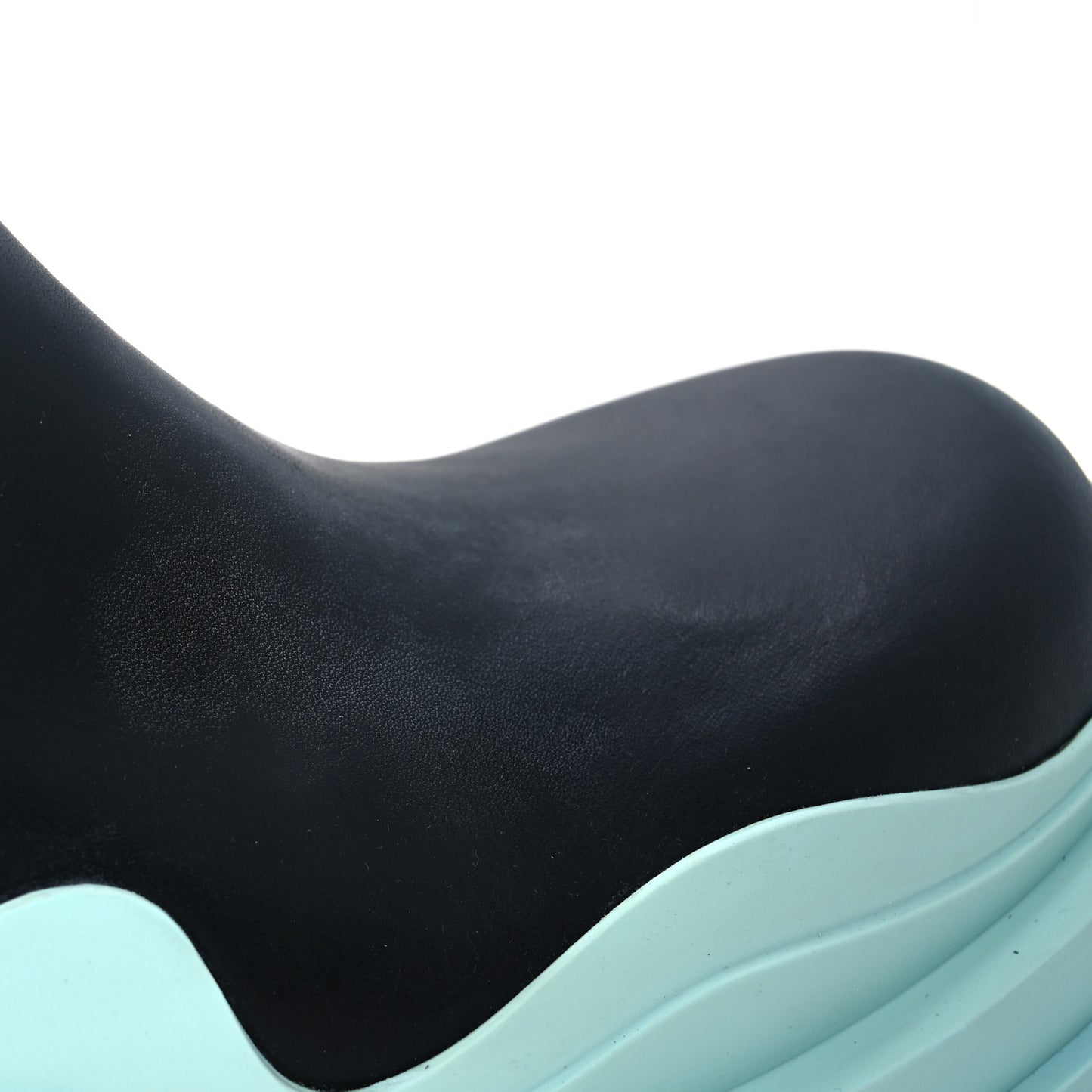 Calfskin Womens The Tire Chelsea Boots 39 Black Flannel