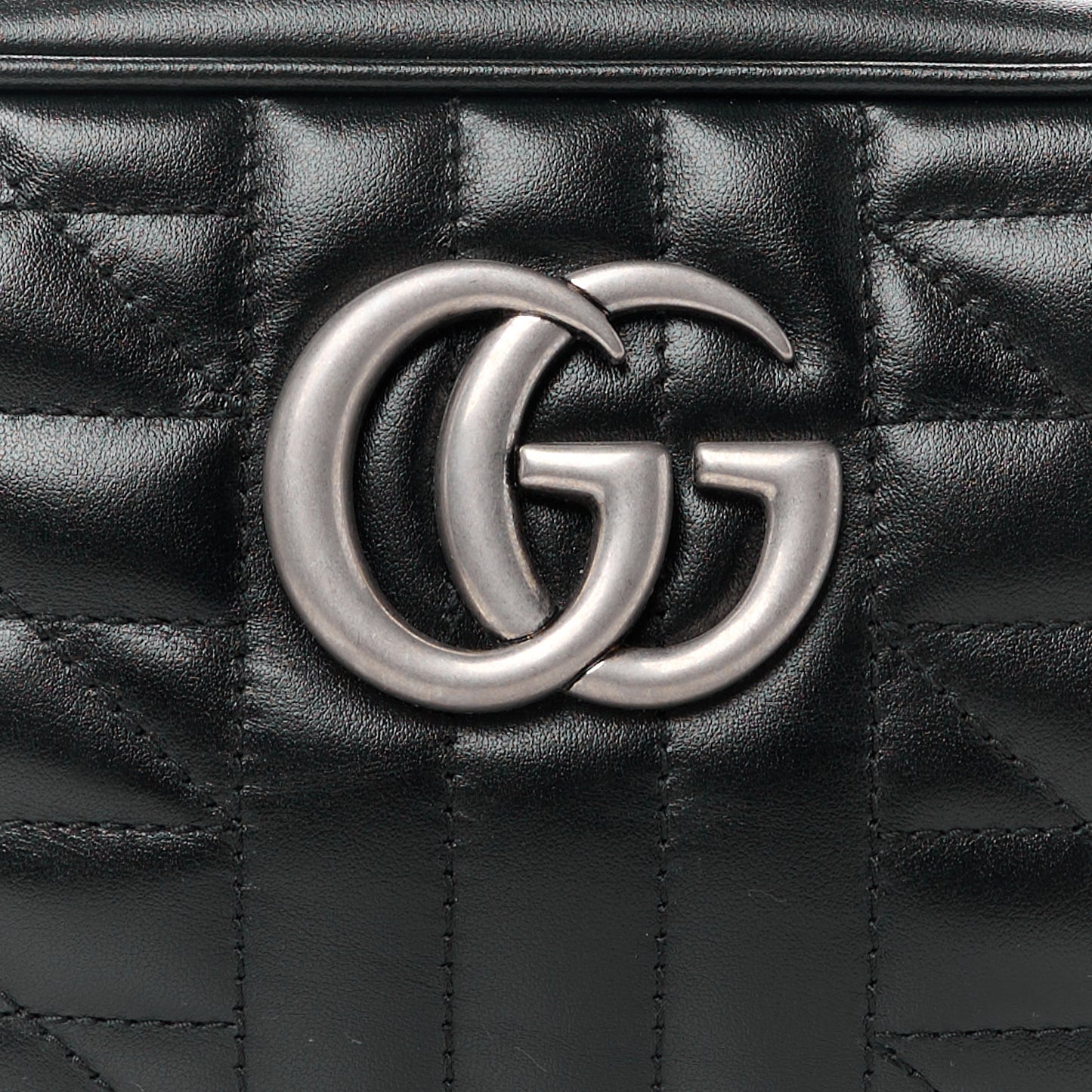 Calfskin Matelasse Aria Small GG Marmont Chain Shoulder Bag Black