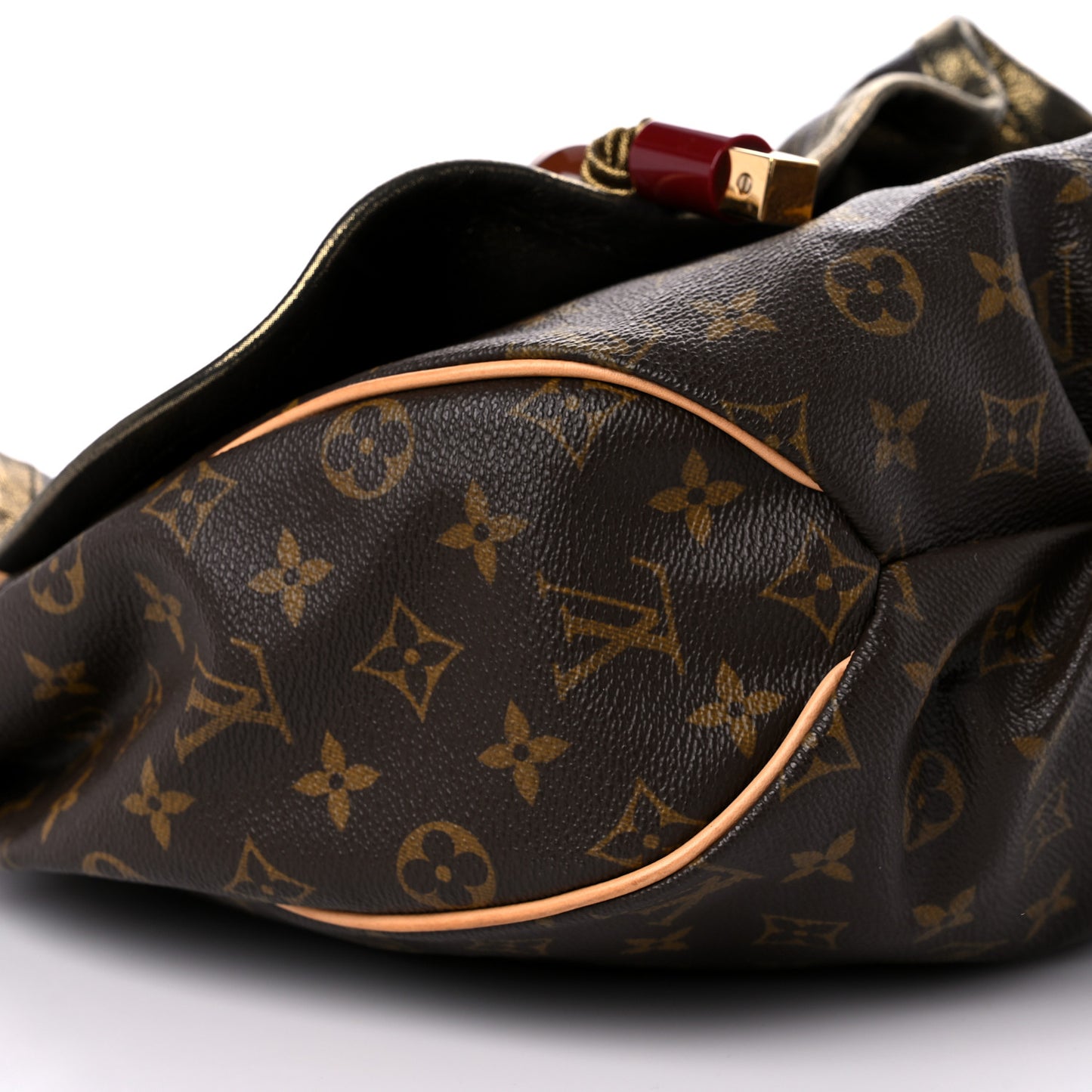 Monogram Kalahari GM