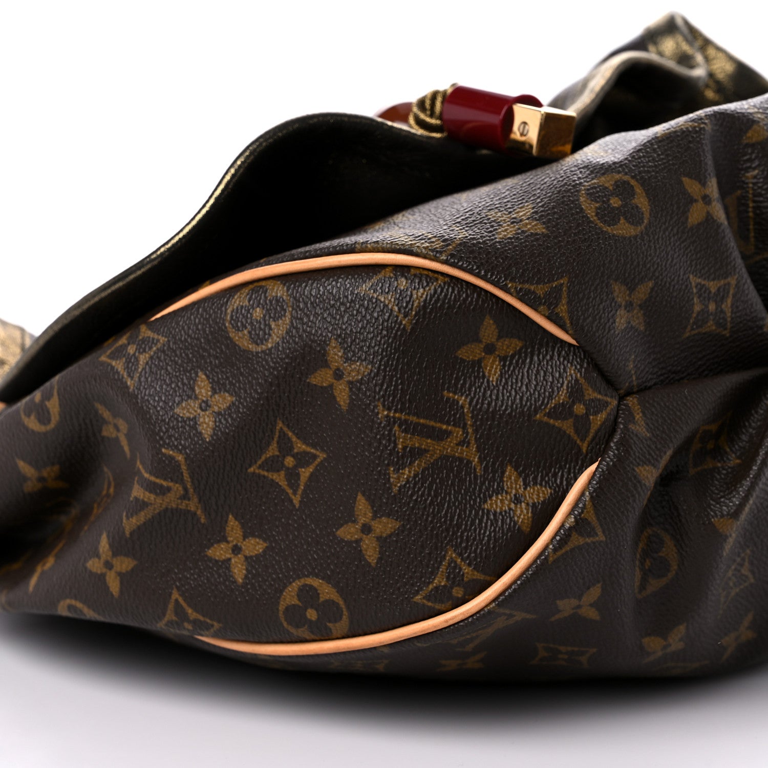 Louis Vuitton Monogram Kalahari GM 7 of 13