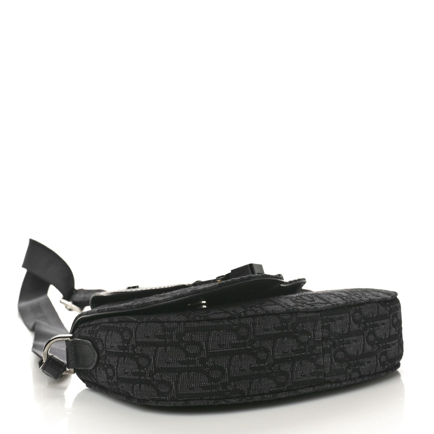 Oblique Jacquard Grained Calfskin Saddle Messenger Pouch Black