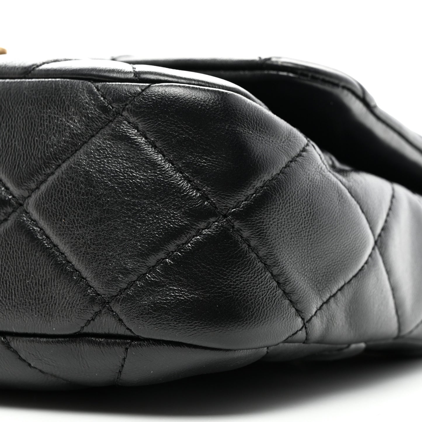 Lambskin Quilted Small Lacquered Chain Flap Black