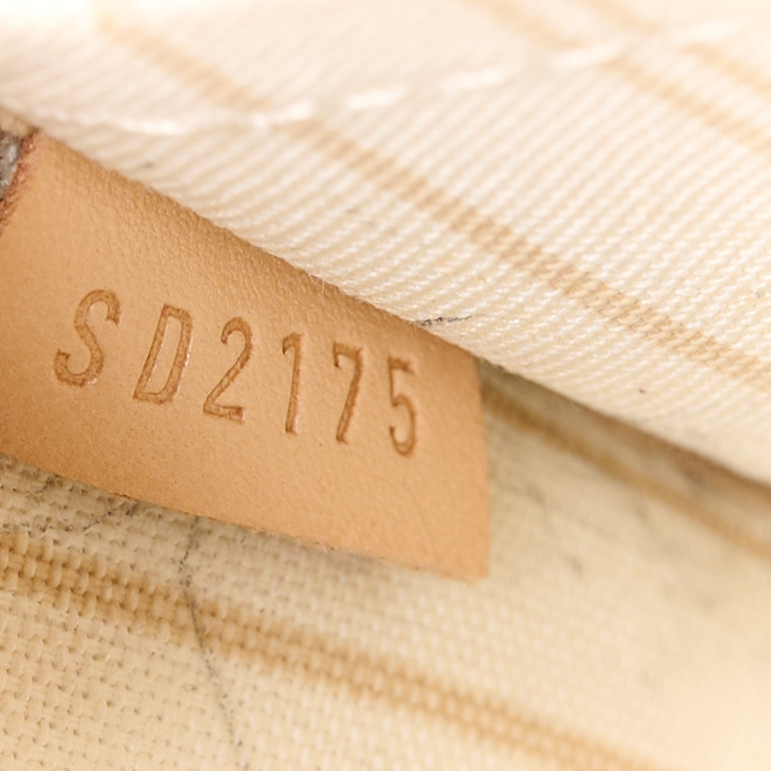 Louis Vuitton Damier Azur Neo Neverfull MM 21 of 22