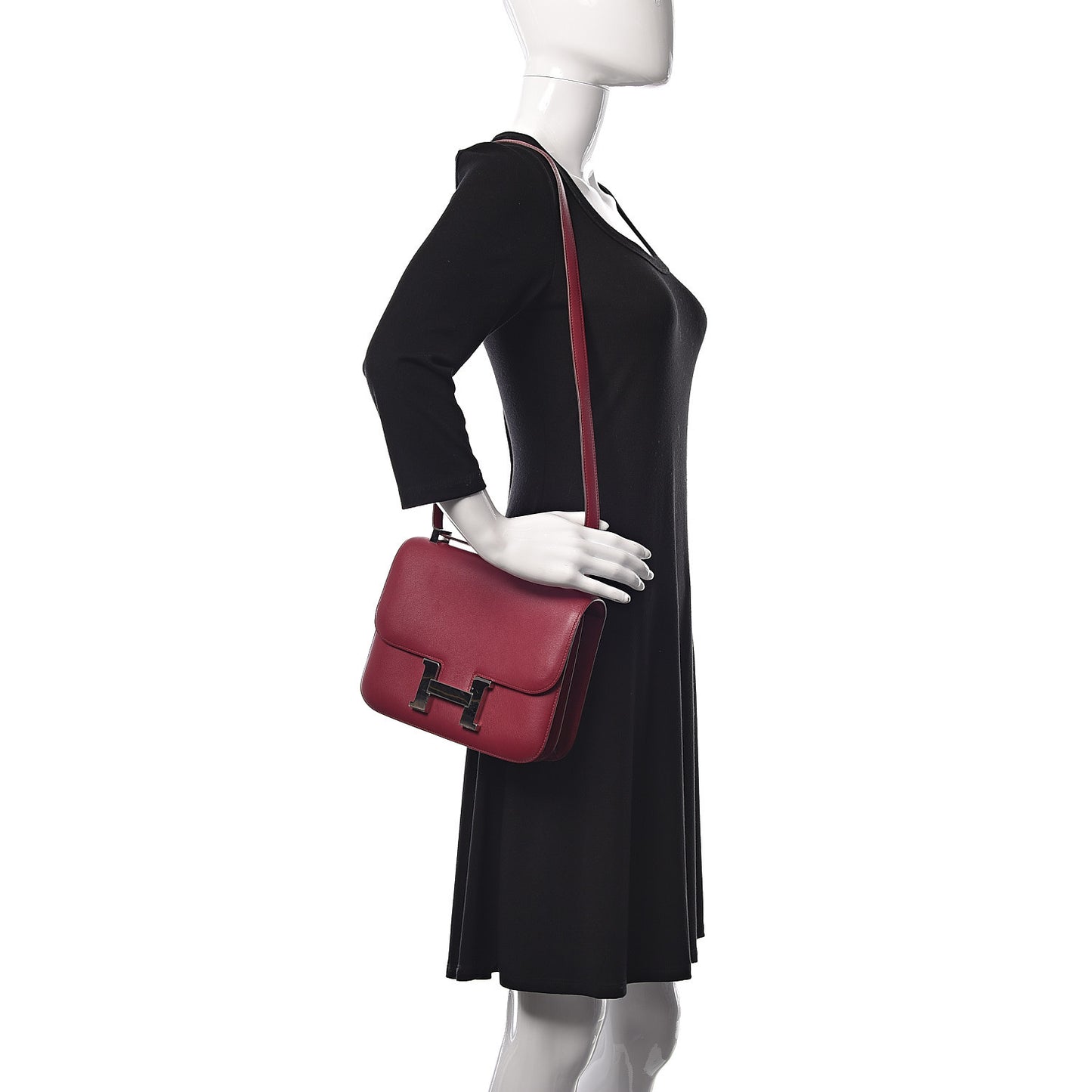 Swift Constance 24 Rubis