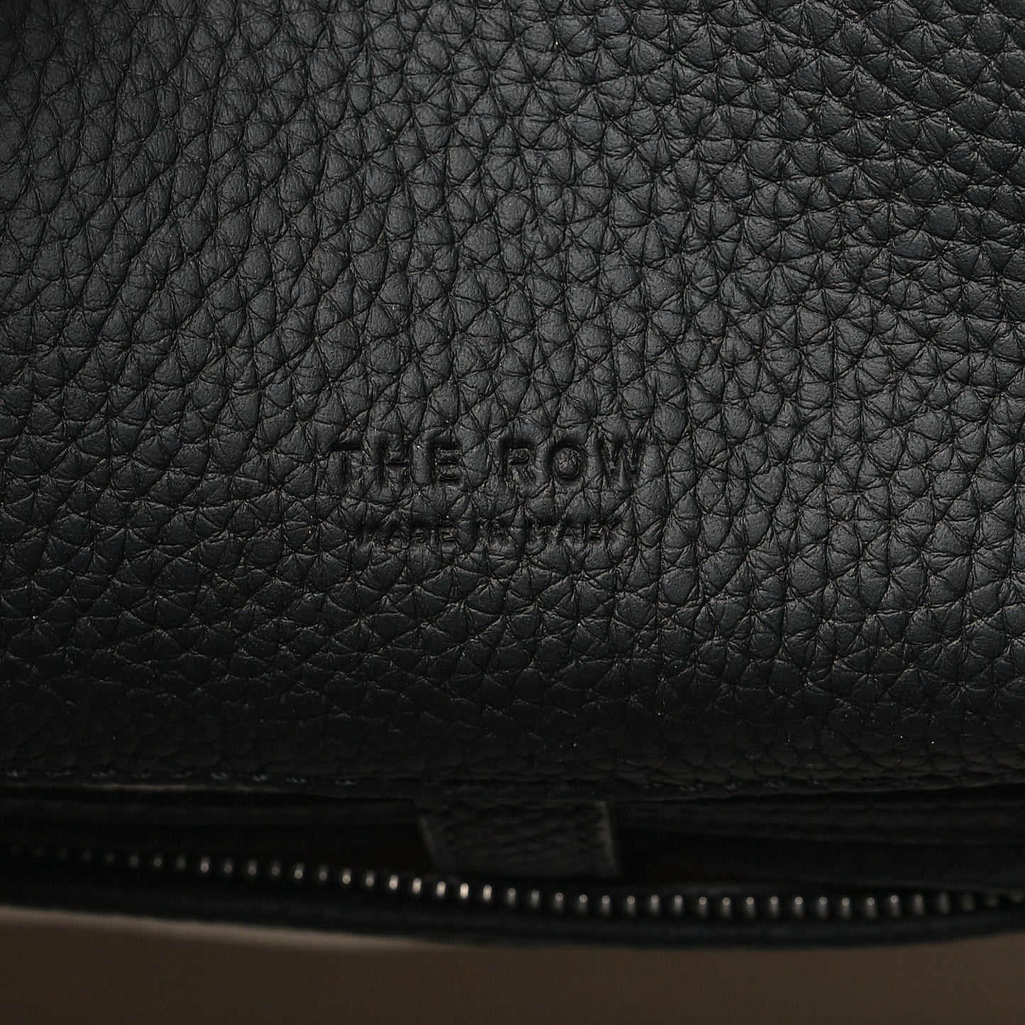 Matte Grained Calfskin Soft Margaux 12 Black