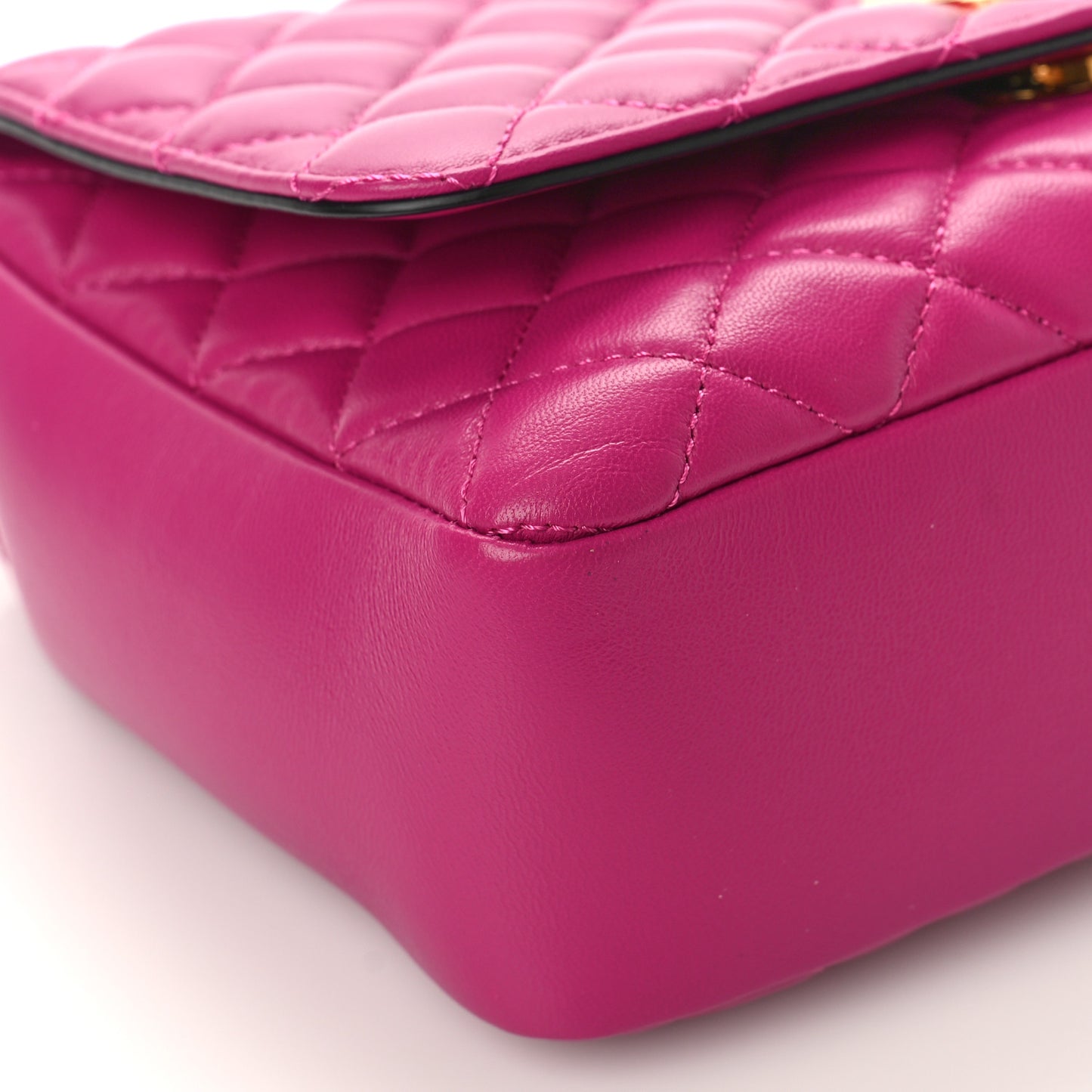Nappa Quilted Medusa Chain Crossbody Pink