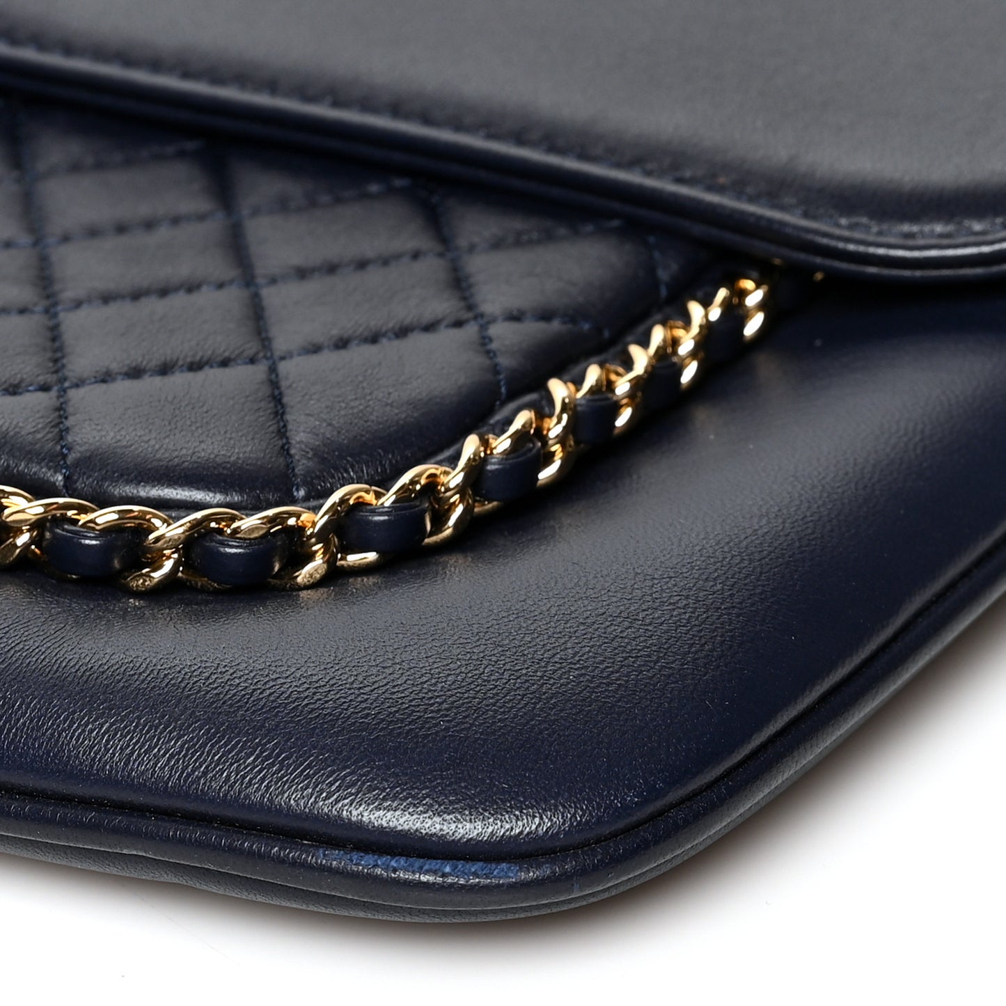 Lambskin Quilted CC Unchained Clutch Navy