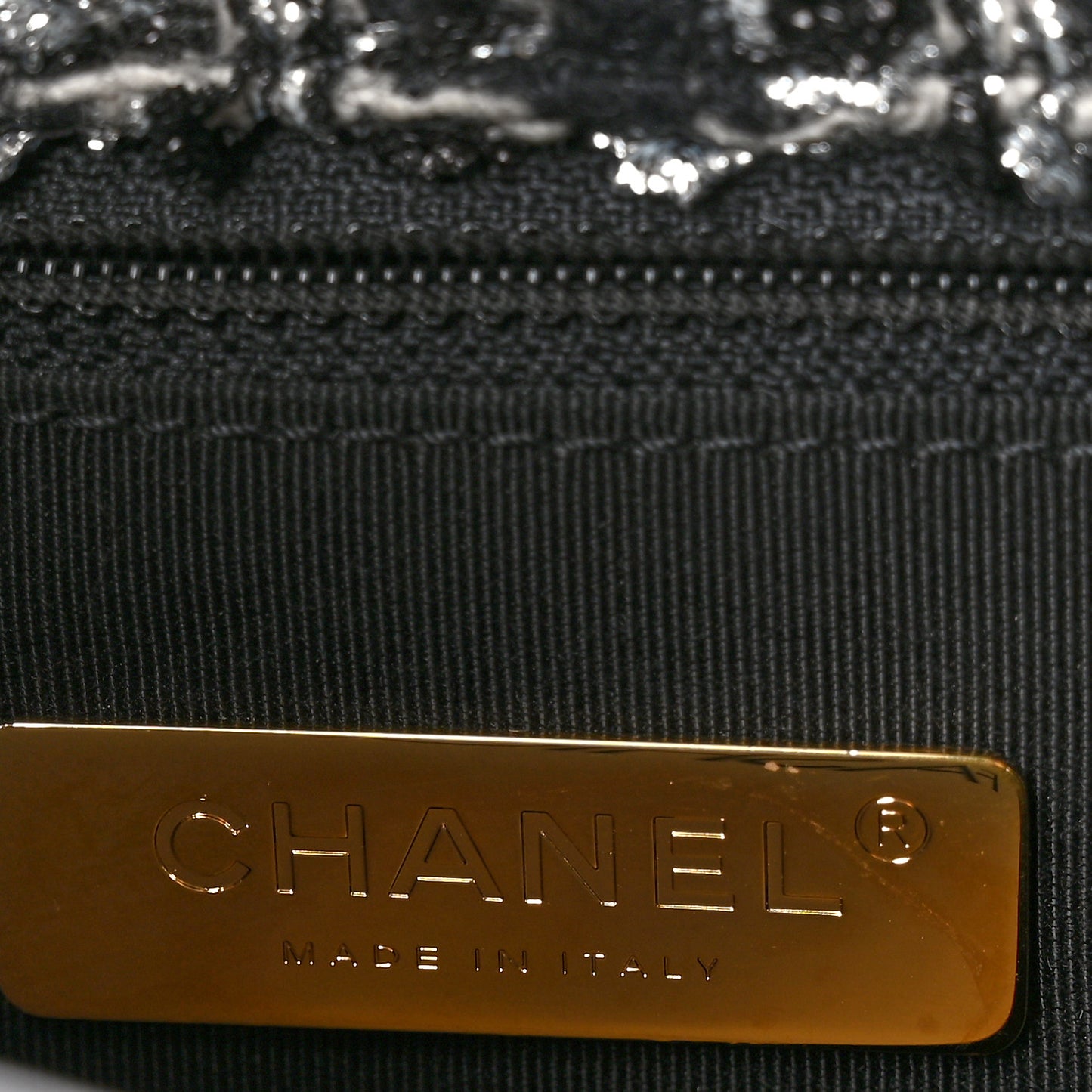 Tweed Quilted Medium Chanel 19 Flap Black Silver Ecru