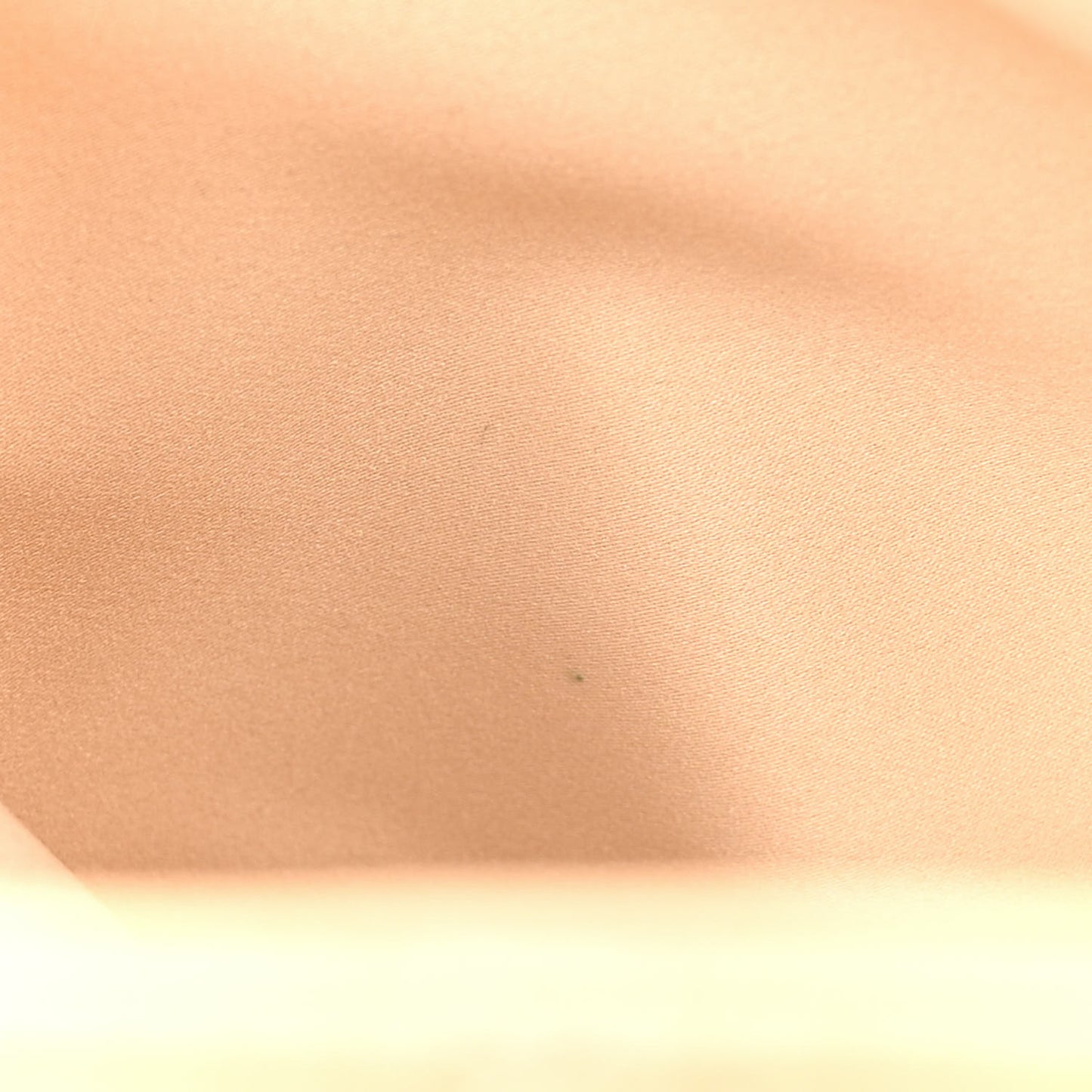 Caviar Quilted Grand Shopping Tote GST Beige Clair