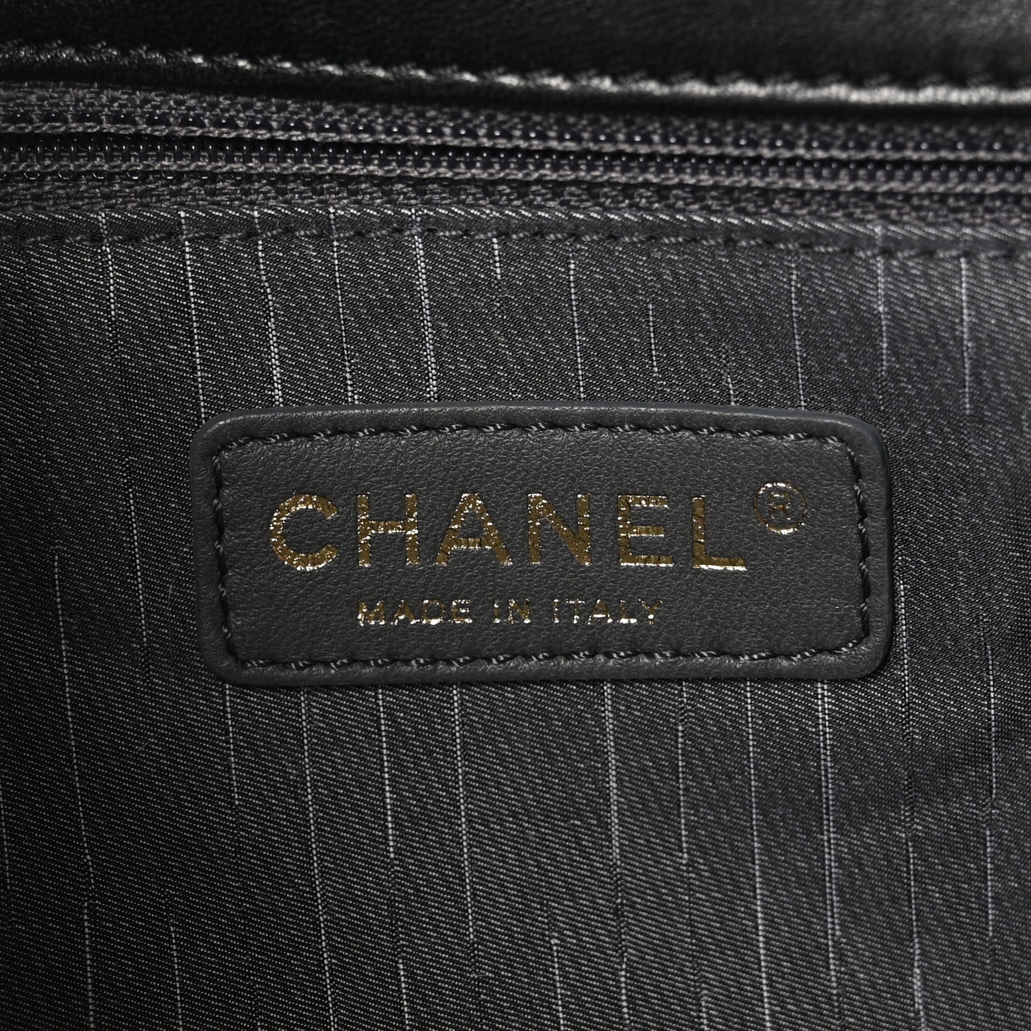 Lambskin Quilted Medium Westminster Pearl Black