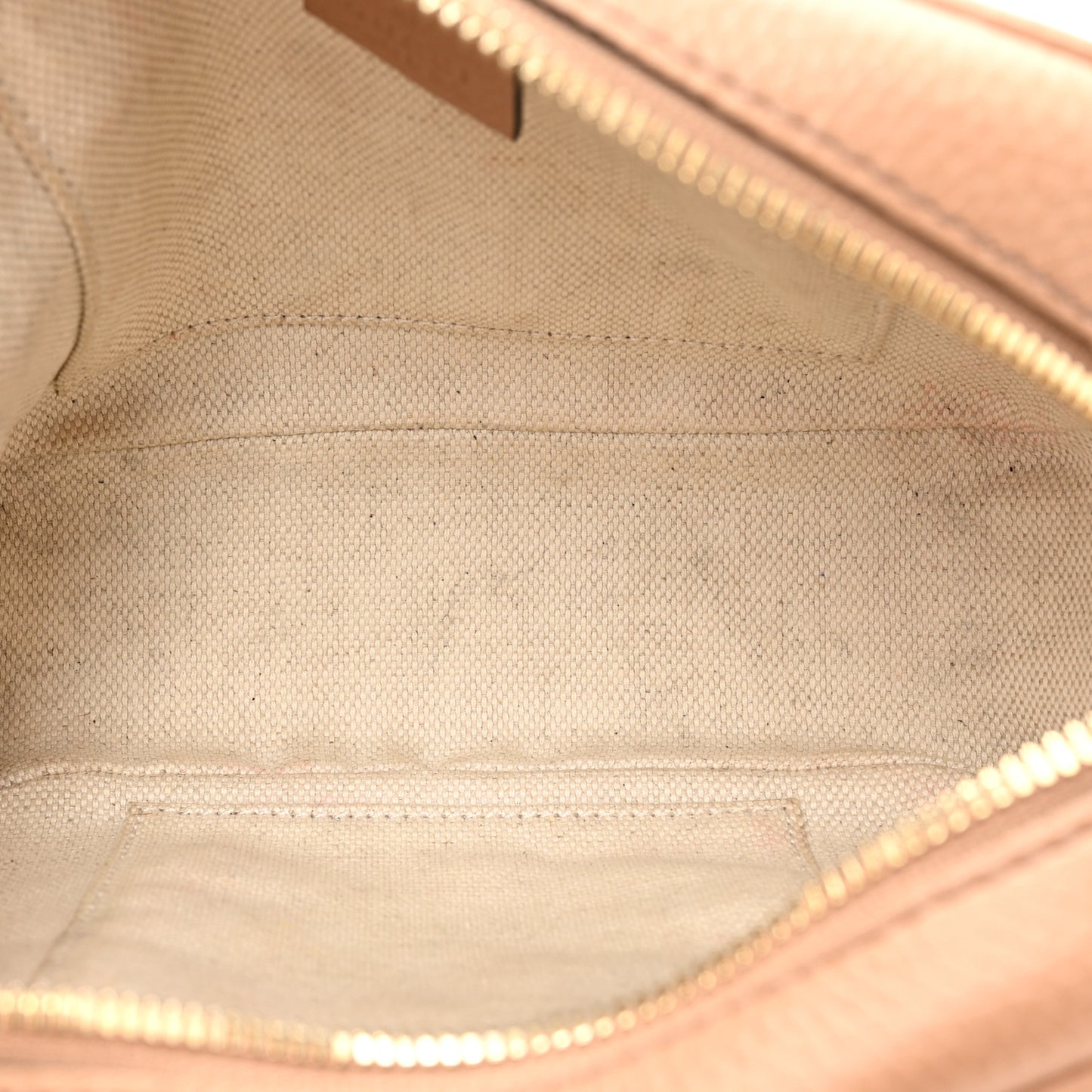 Pebbled Calfskin Small Soho Disco Bag Camelia