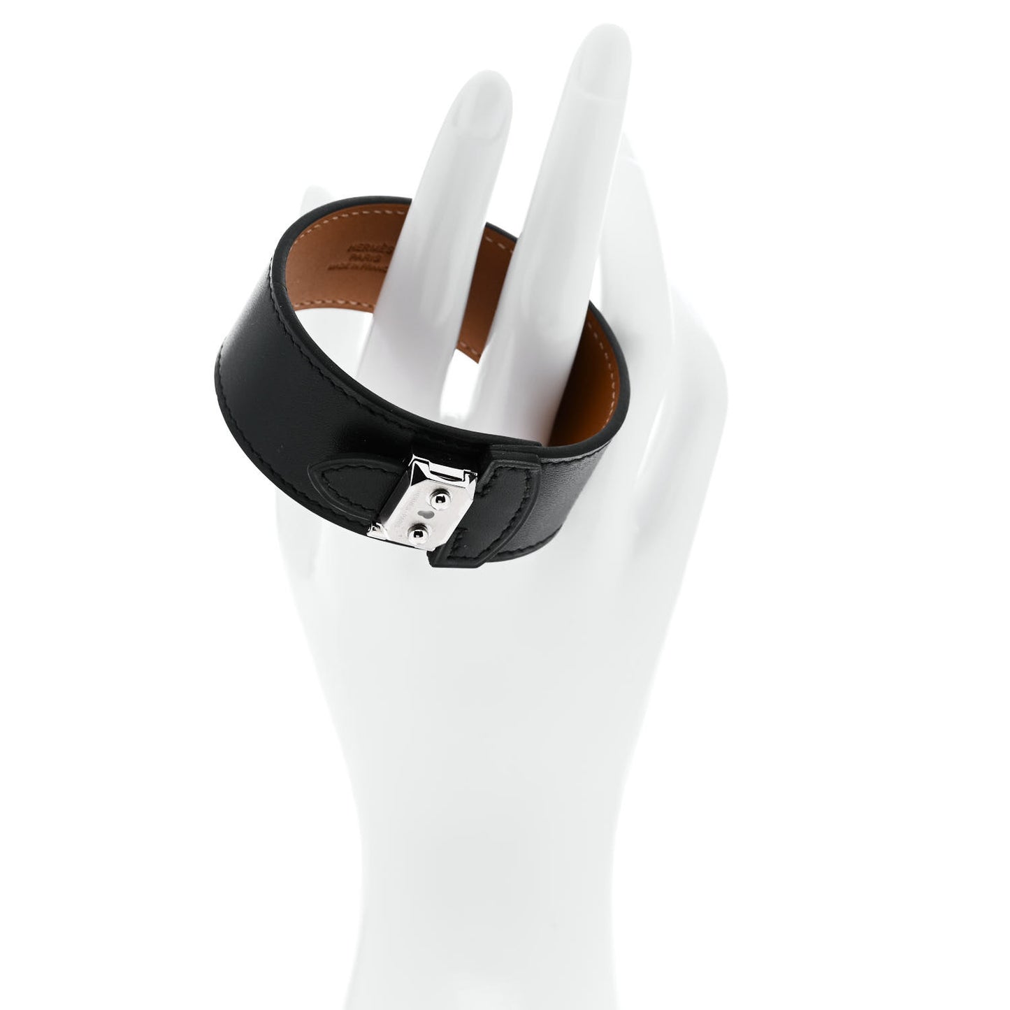 Chamonix Vegas Lock Cuff T5 Black