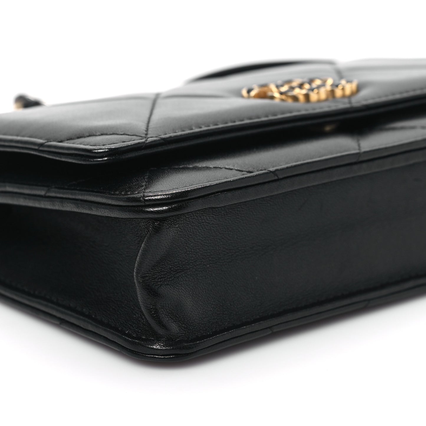 Lambskin Quilted Chanel 19 Wallet On Chain WOC Black
