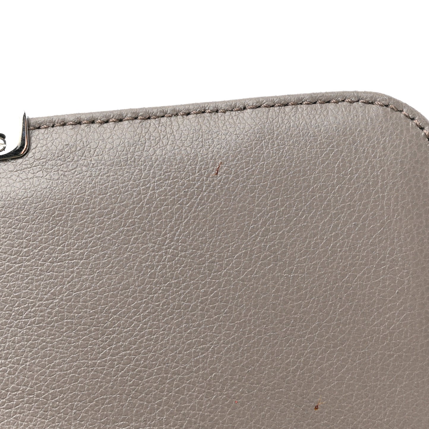 Glace Calfskin Impunture Diagramme Sound Flap Chain Crossbody Bag Argilla