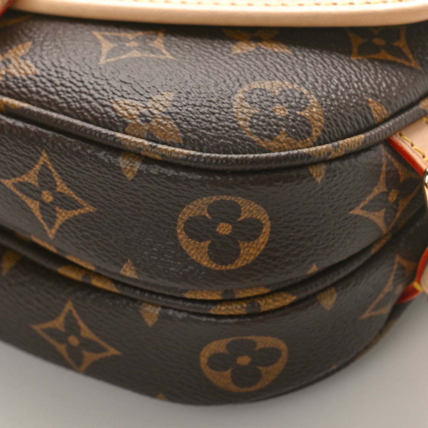 Monogram Saumur BB
